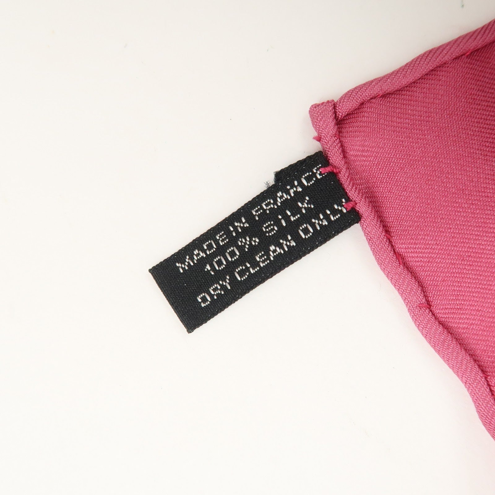 HERMES Logo Silk 100％ Scarf Safari 42×42 Pink