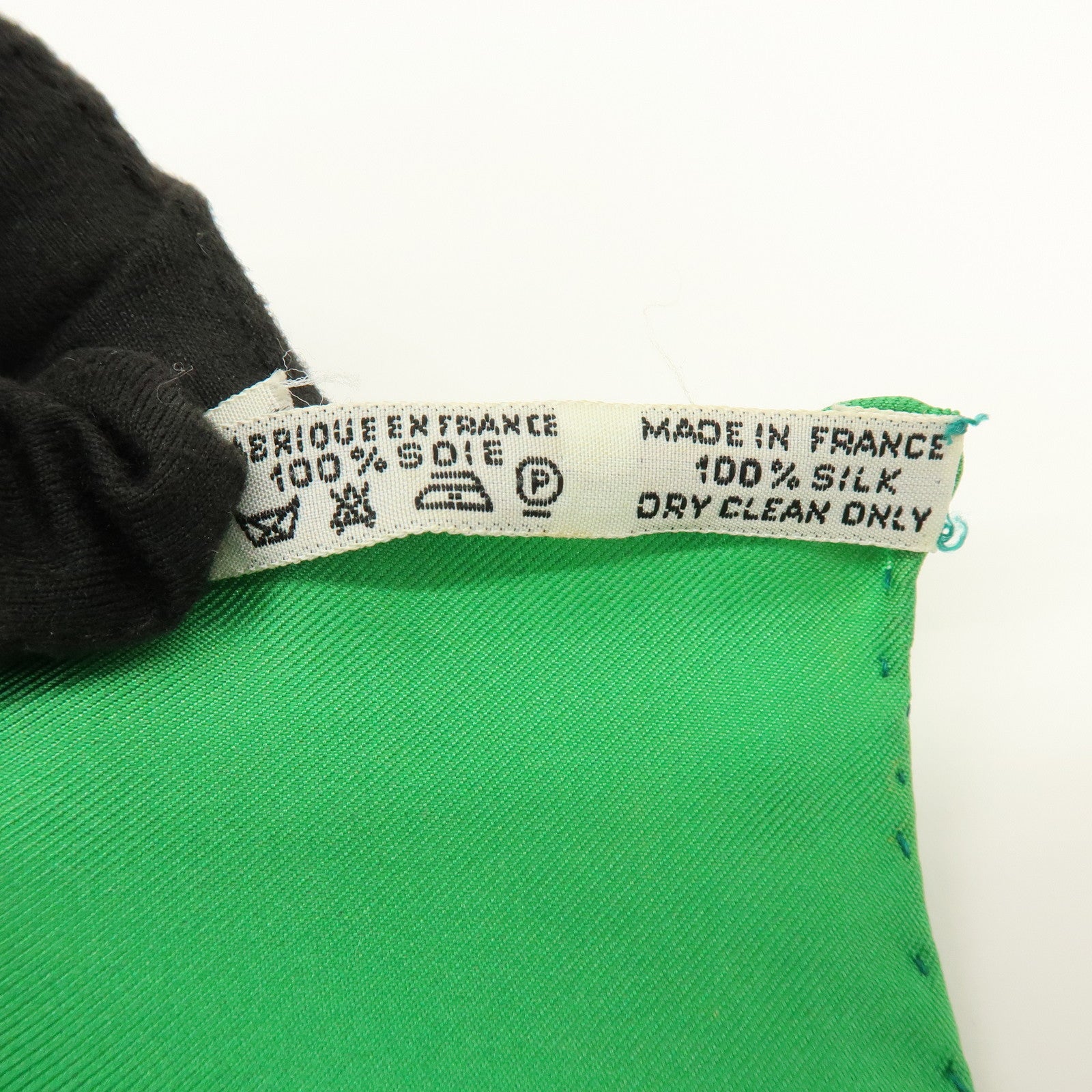 HERMES Carre 90 Set of 2 Silk 100% Scarf Green Gold Ivory