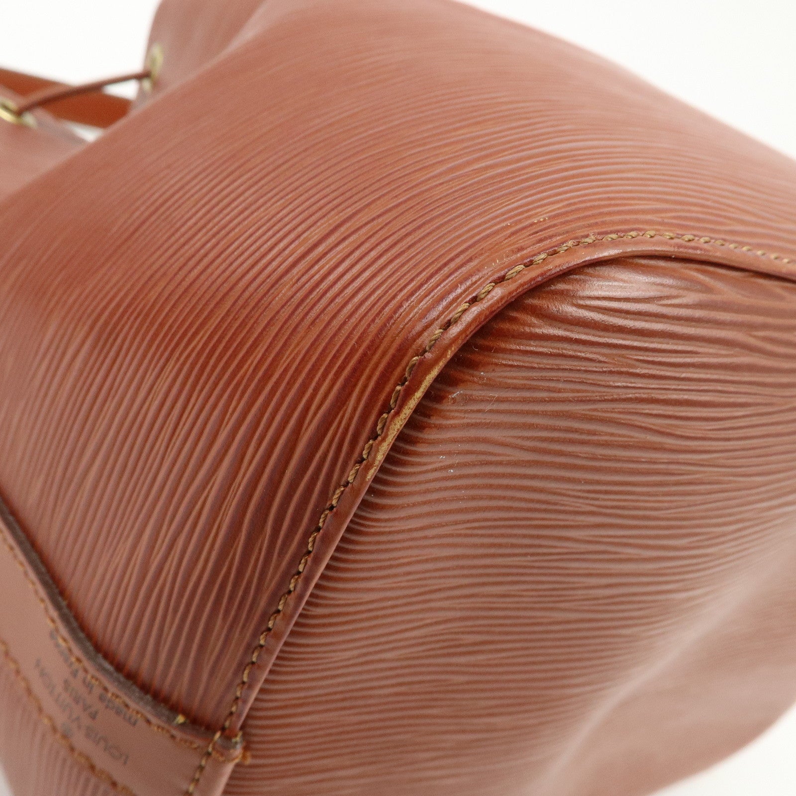 Louis Vuitton Epi Petit Noe Shoulder Bag Kenya Brown M44103