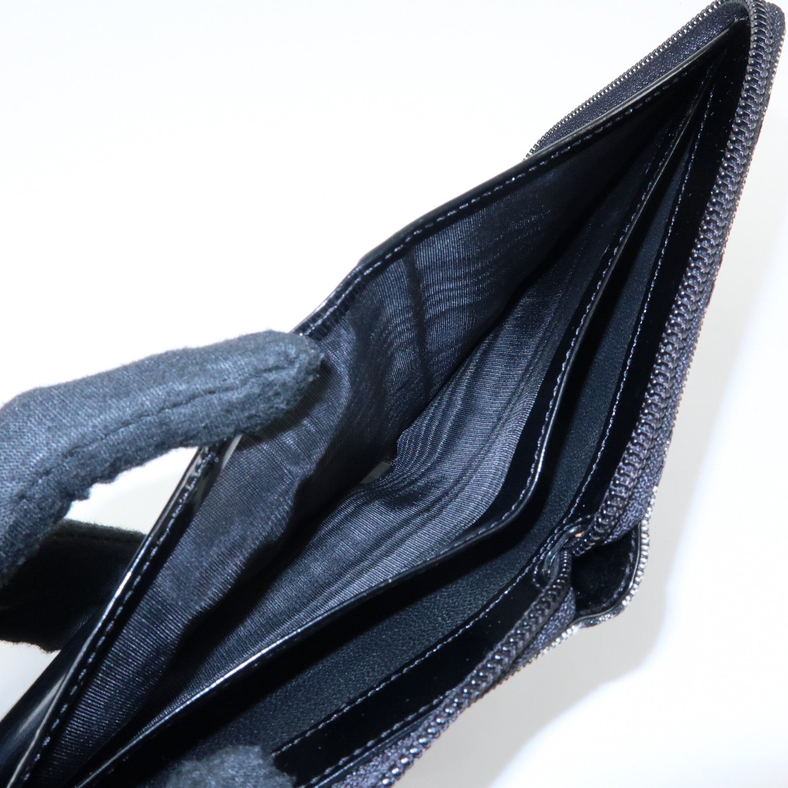 GUCCI GG Canvas Zippy Round Compact Wallet Black 035・203887・2213