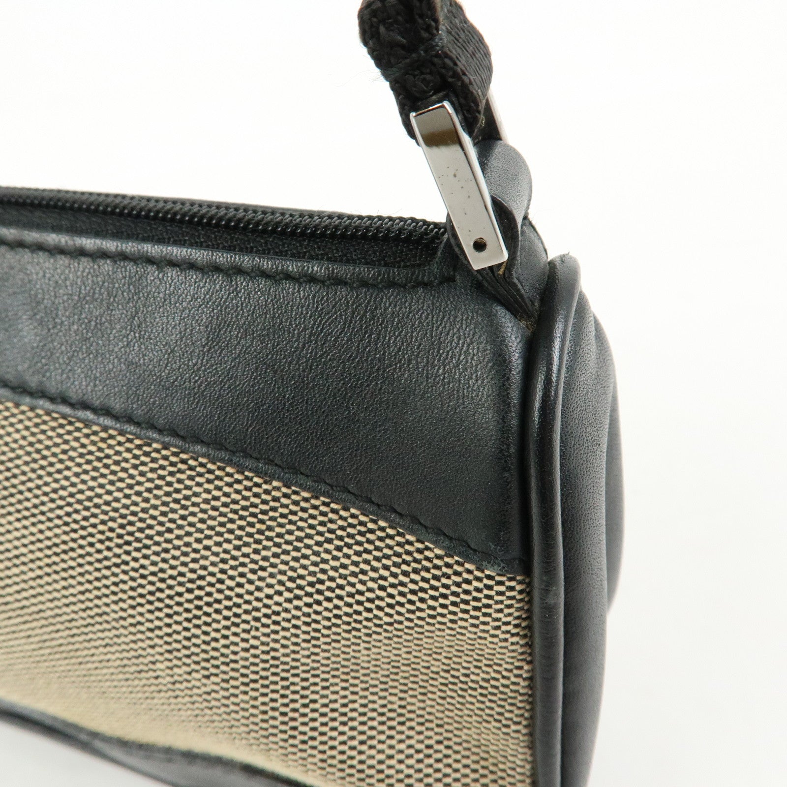 GUCCI Logo Canvas Leather Small Hand Bag Black Beige 92820