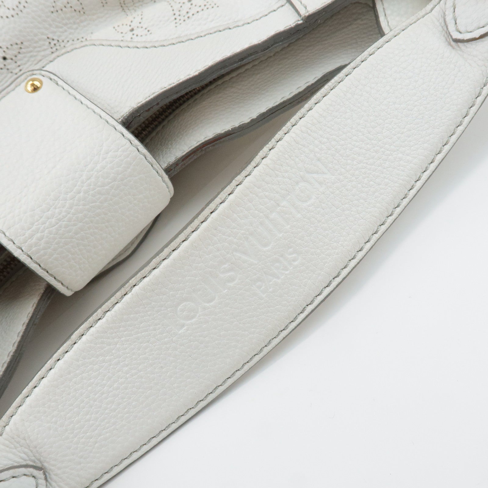 Louis Vuitton Monogram Mahina Solar PM Hand Bag Blanc M93126 Used