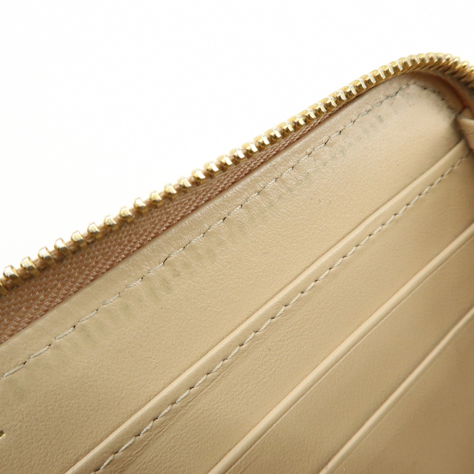 CHANEL Matelasse COCO Mark Caviarskin Zipppy Long Wallet Beige