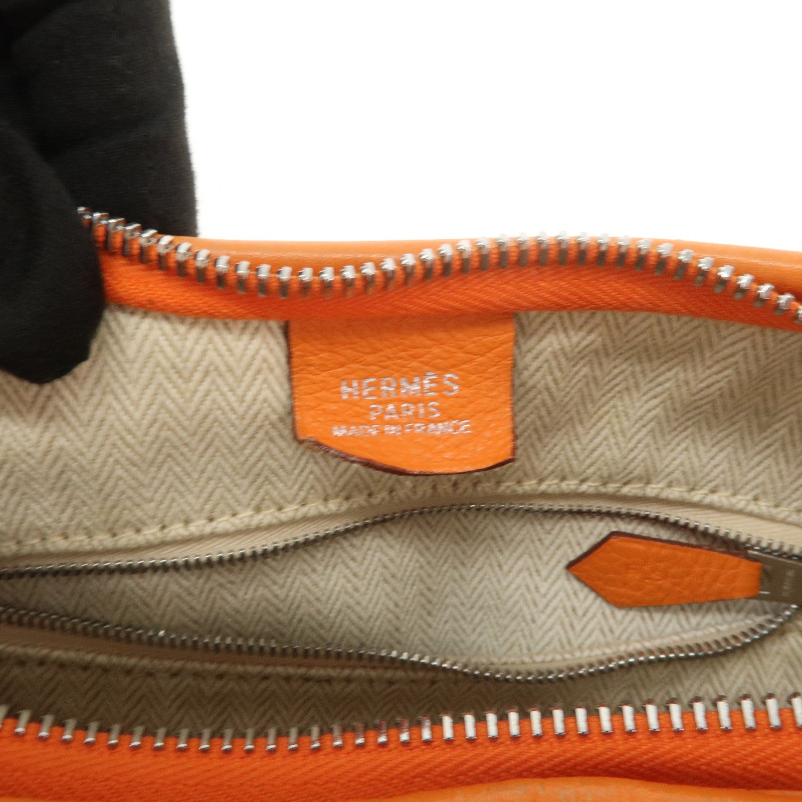 HERMES Gao Taurillon Clemence Shoulder Bag Orange