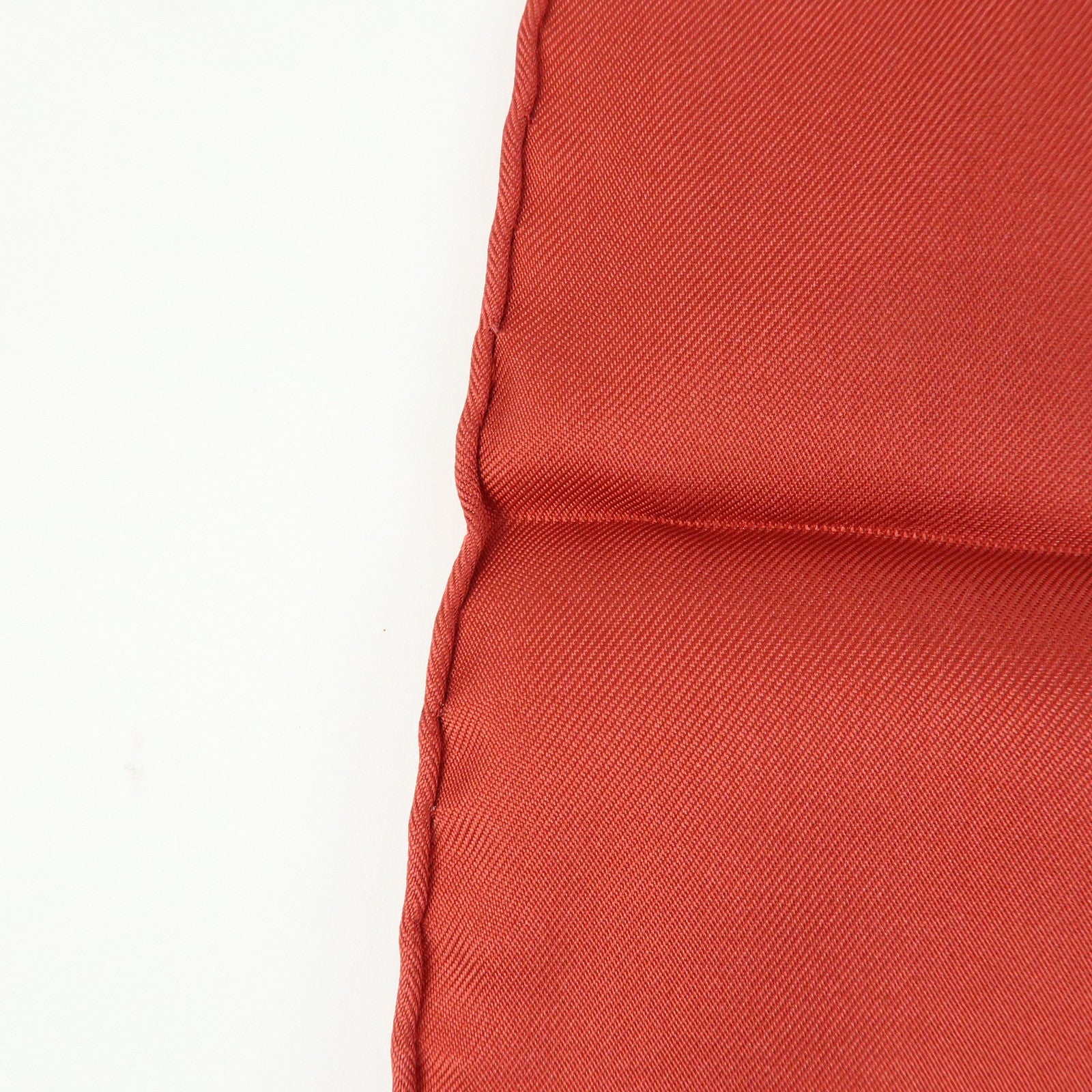 HERMES Carre 90 Silk 100% Scarf COUVEE D HERMES Egg Print Navy Red