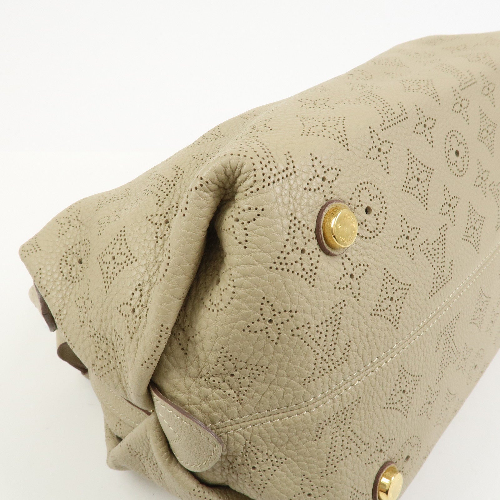 Louis Vuitton Galatea MM Leather Shoulder Bag Coquille Beige M93852