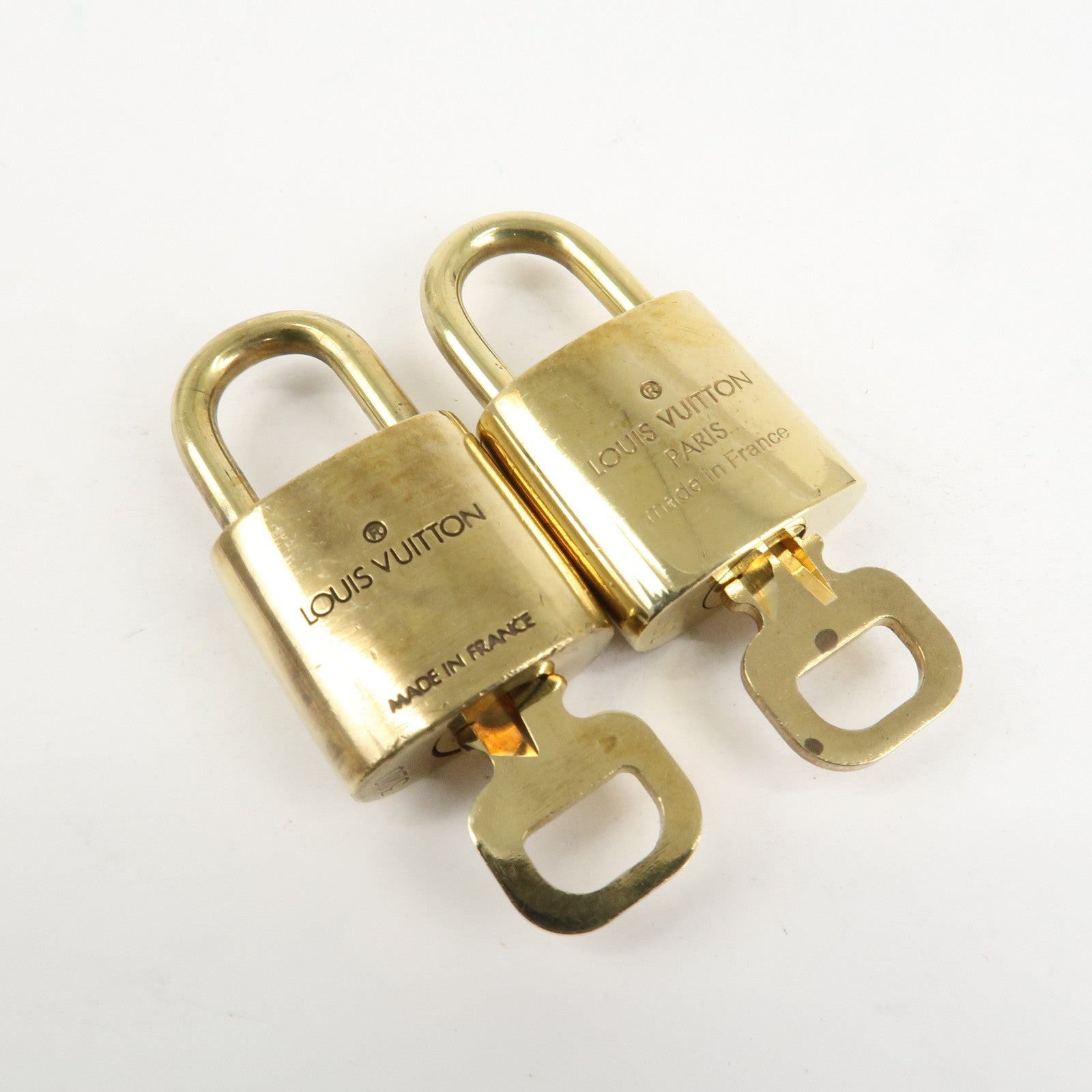 Louis Vuitton Set of 10 Lock & Key Cadena Key Lock Metal Gold Used
