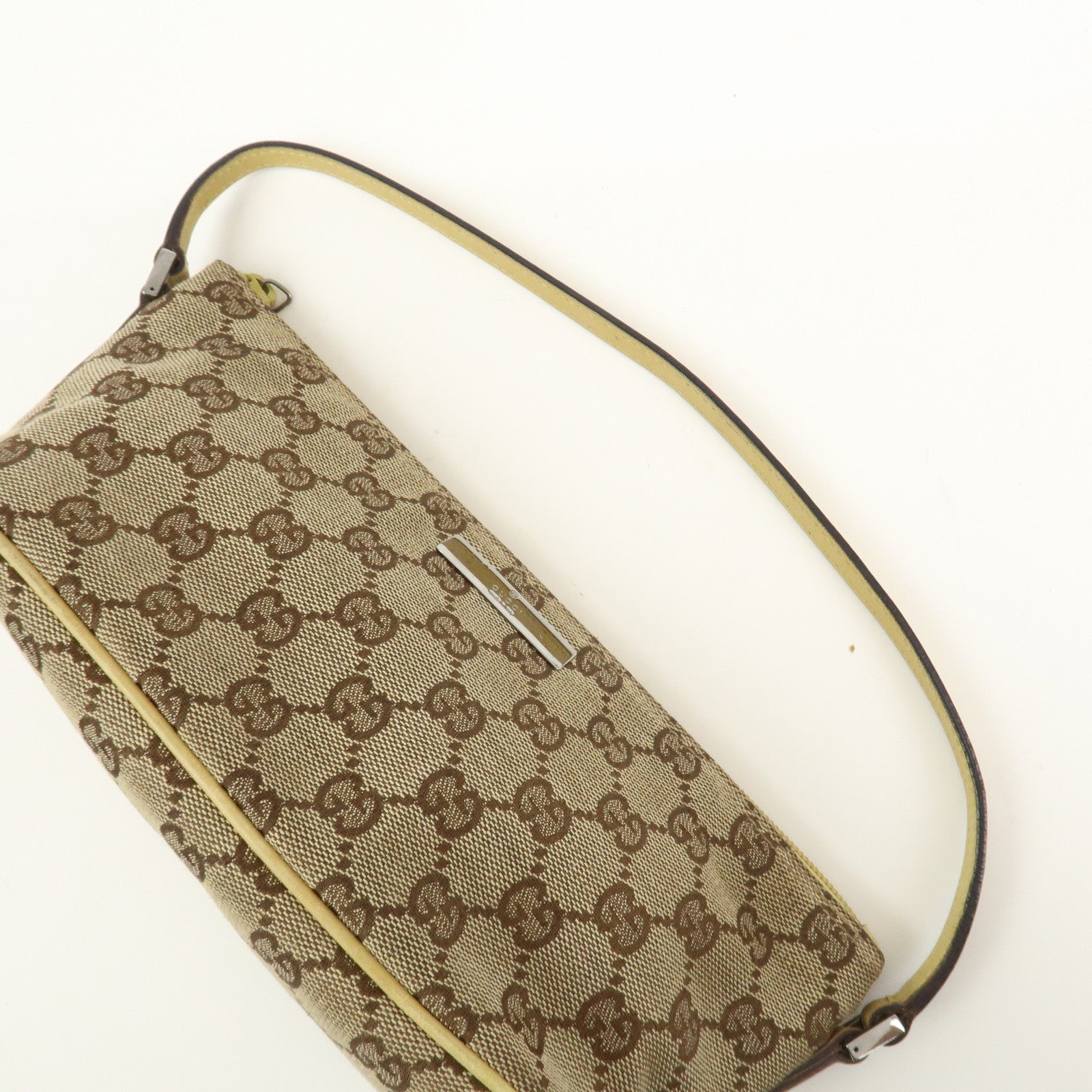 GUCCI Boat Bag GG Canvas Leather Accessory Pouch Hand Bag 07198