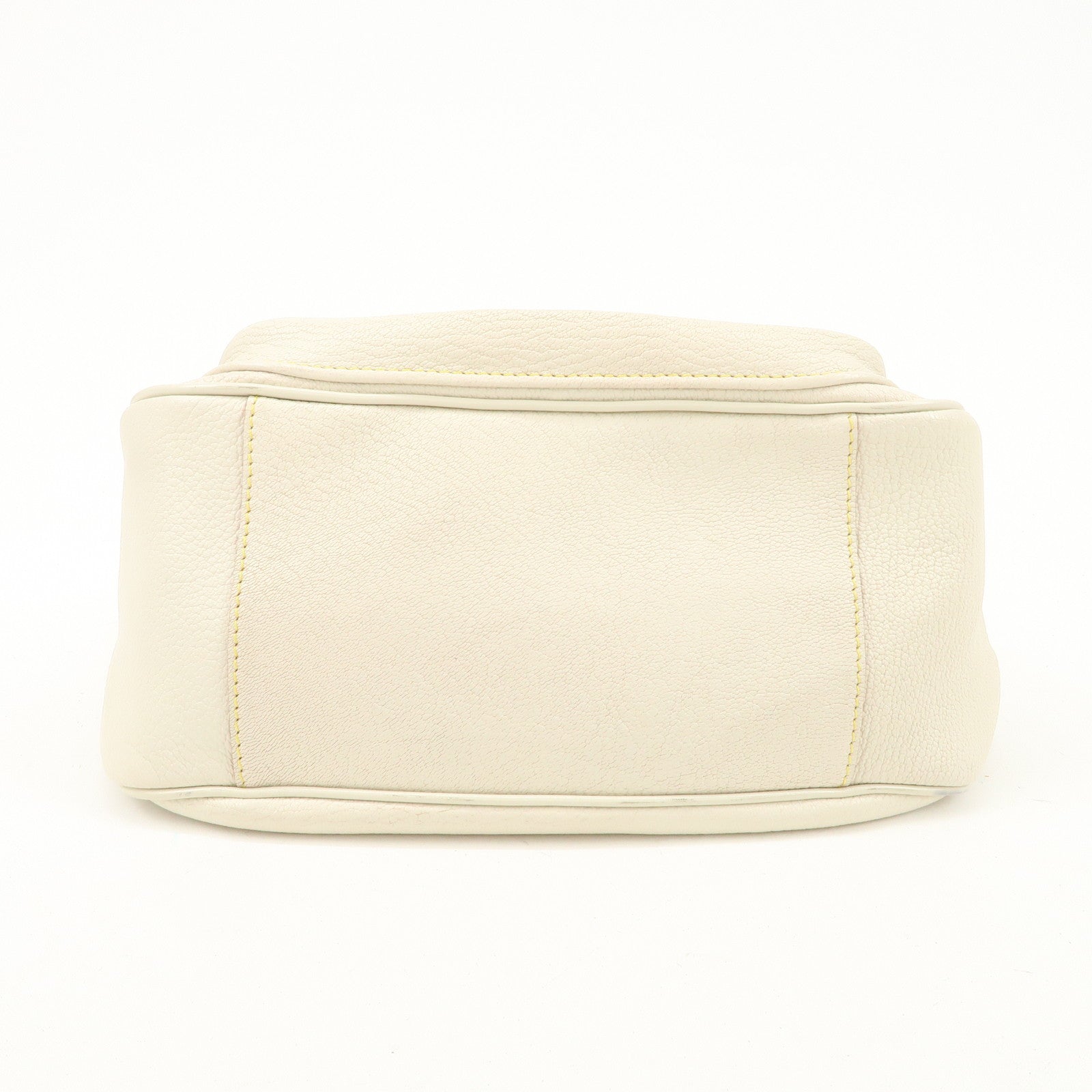 Louis Vuitton Suhali Leather Confidence Shoulder Bag Blanc M91782 Used