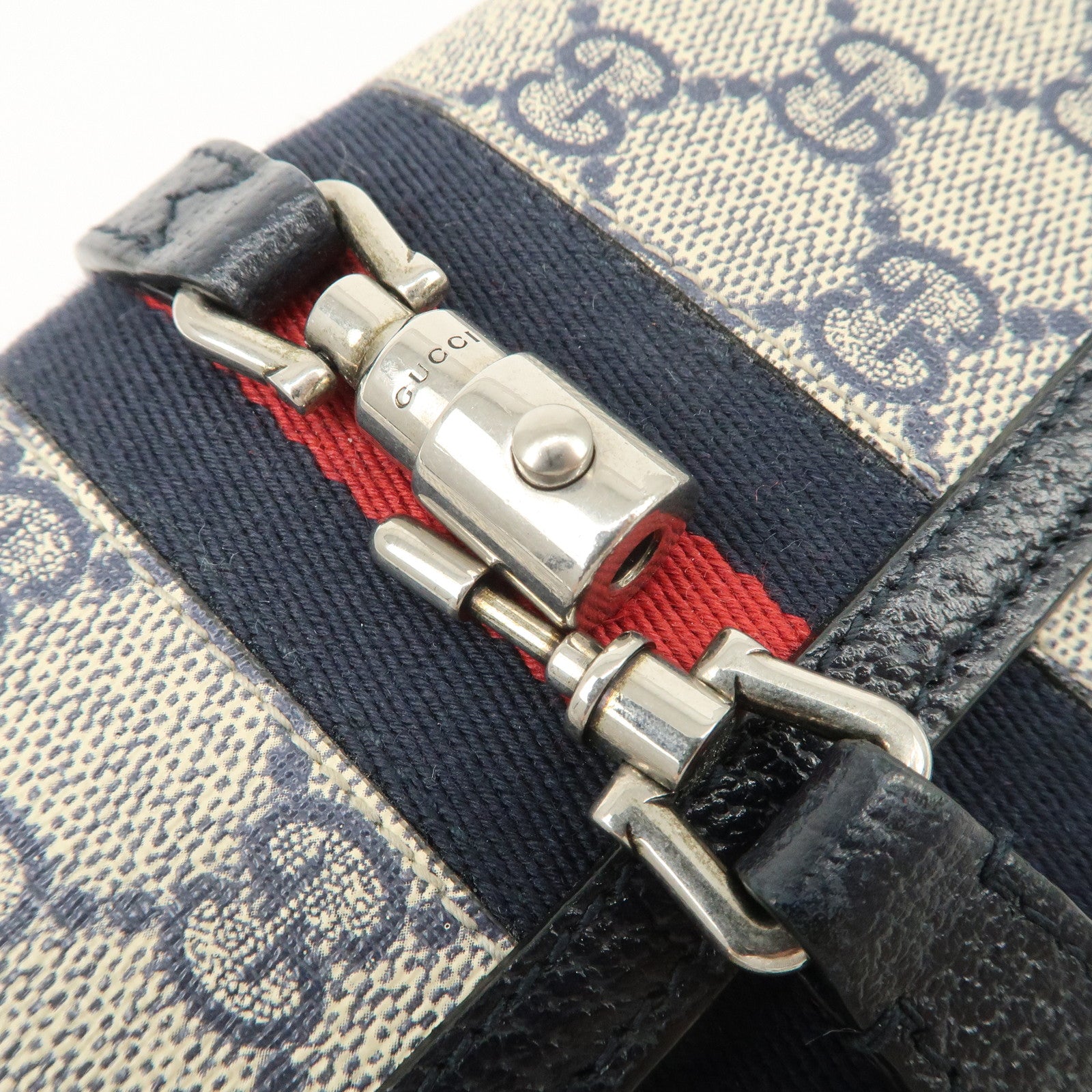 GUCCI New Jackie 1961 Sherry GG Supreme Chain Wallet Navy 652681