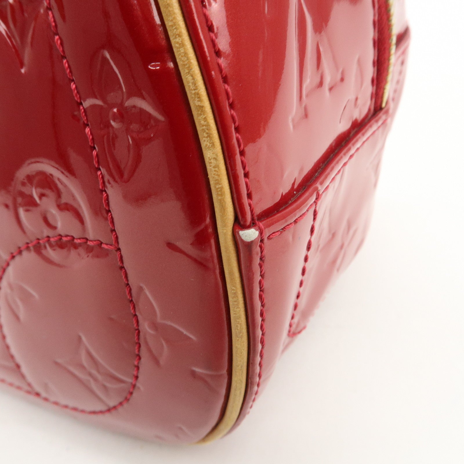 Louis Vuitton Monogram Vernis Summit Drive Hand Bag Red M93513