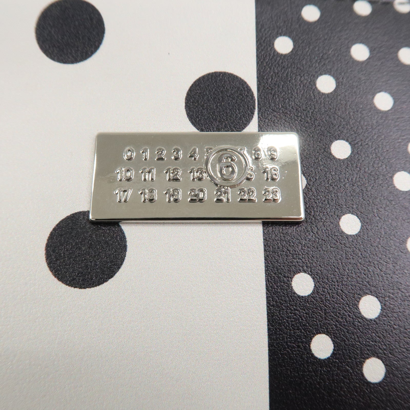 Maison Margiela MM6 Scarf Print Leather Card Case Card Holder Black