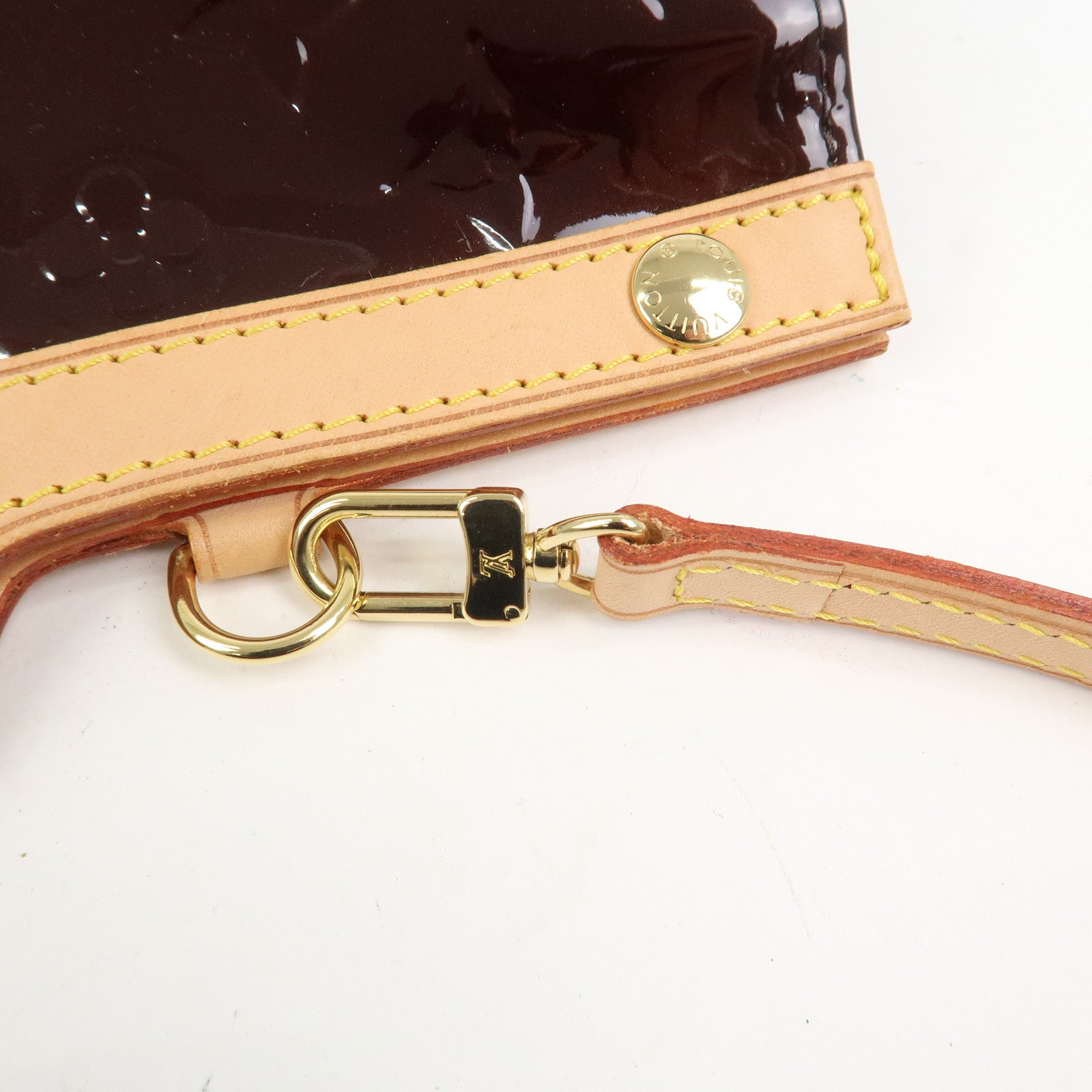 Louis Vuitton Monogram Vernis Roxbury Drive Bag Amarante M91995