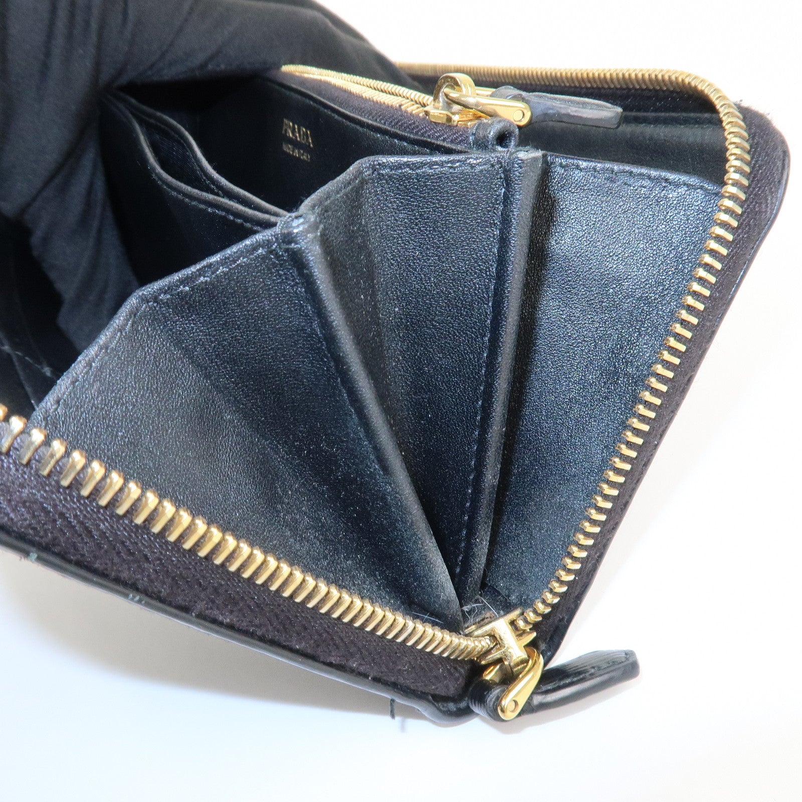 PRADA Vitello Move Leather Round Zippy Wallet Black 1ML506 Used