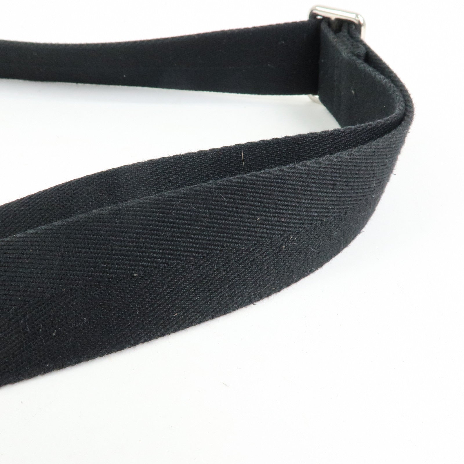 Louis Vuitton Damier Graphite District PM NM Crossbody Bag N41028