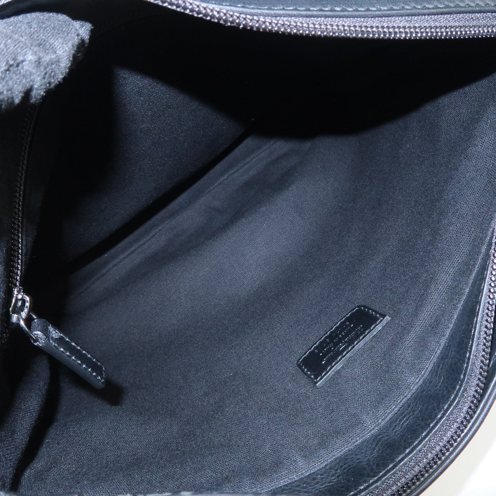 Ferragamo Gancini Leather Shoulder Bag Crossbody Bag Black