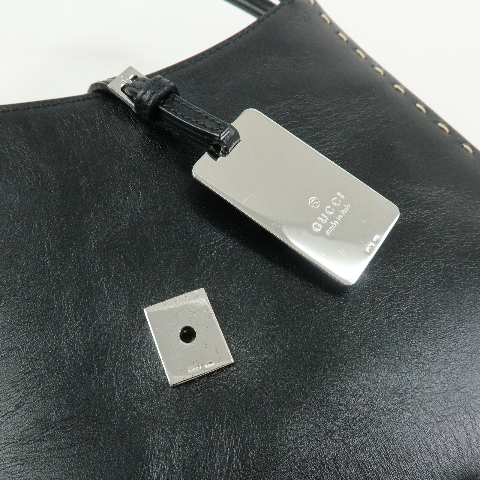 GUCCI Logo Plate Leather Hand Shoulder Bag Black 001・4279・204990