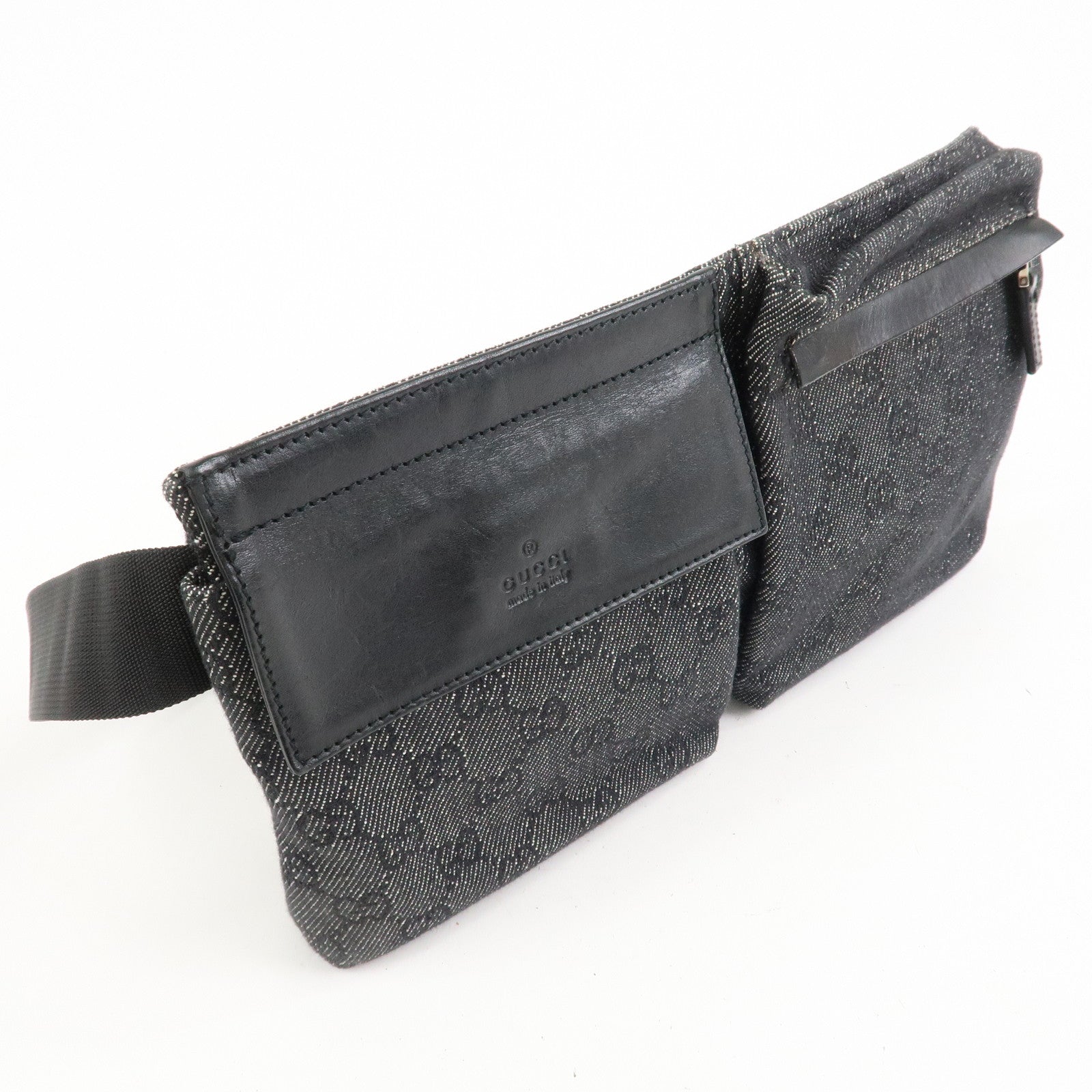 GUCCI GG Canvas Leather Waist Bag Crossbody Bag Black 28566 Used