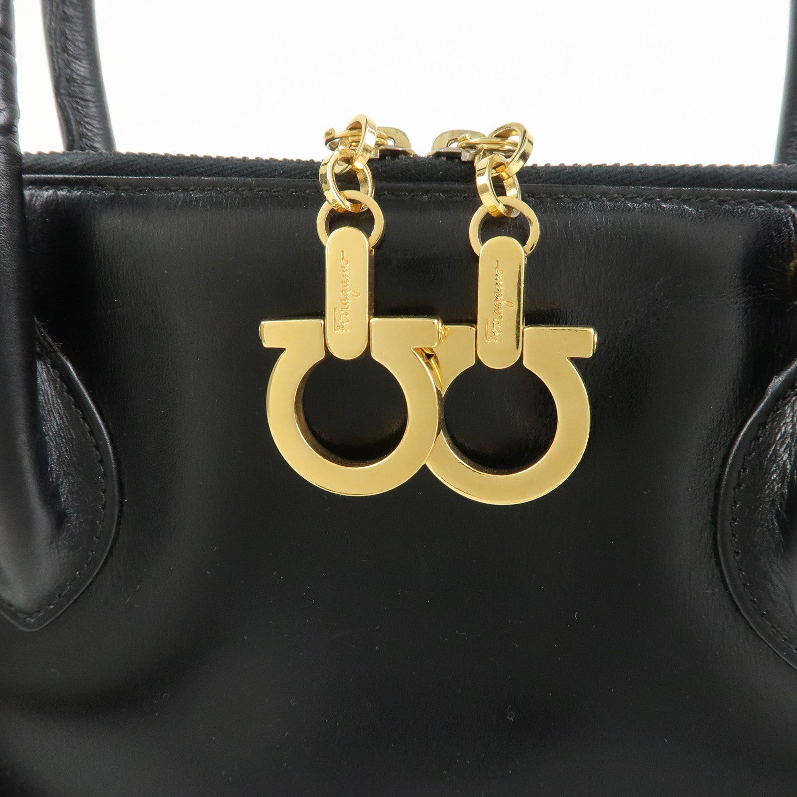 Ferragamo Leather 2Way Hand Shoulder Bag Black Gold HDW AK5644 Used