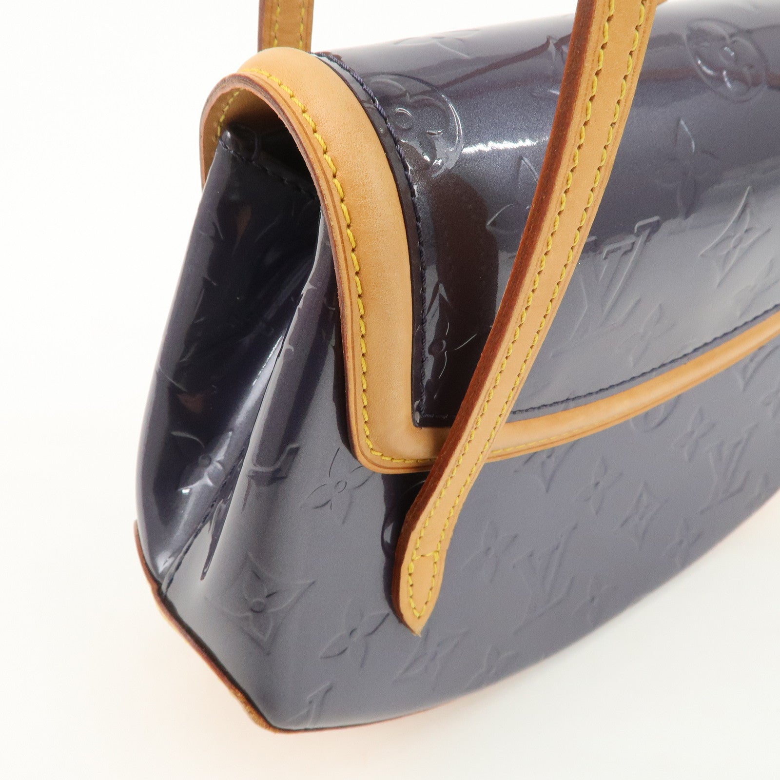Louis Vuitton Monogram Vernis Leather Biscayne Bay PM Indigo M91181