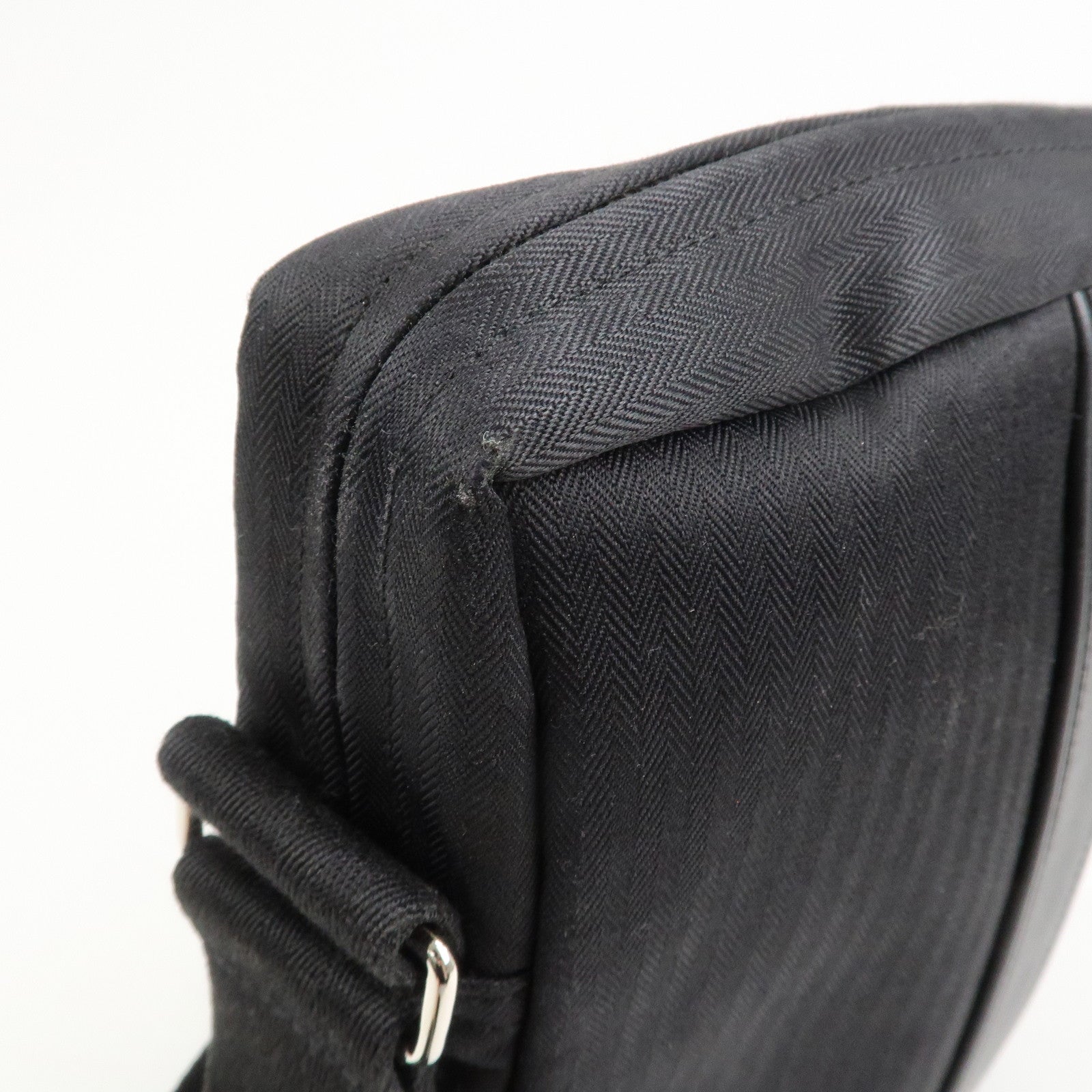 HERMES Toile Chevrons Leather Acapulco Bandouliere Shoulder Bag MM