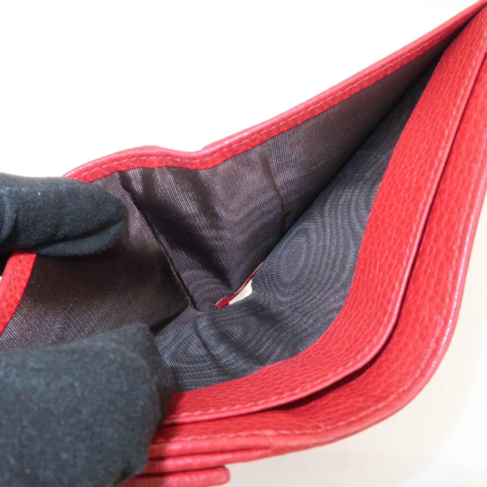 GUCCI GG Marmont Leather Bi-Fold Wallet Castilian Red 456122