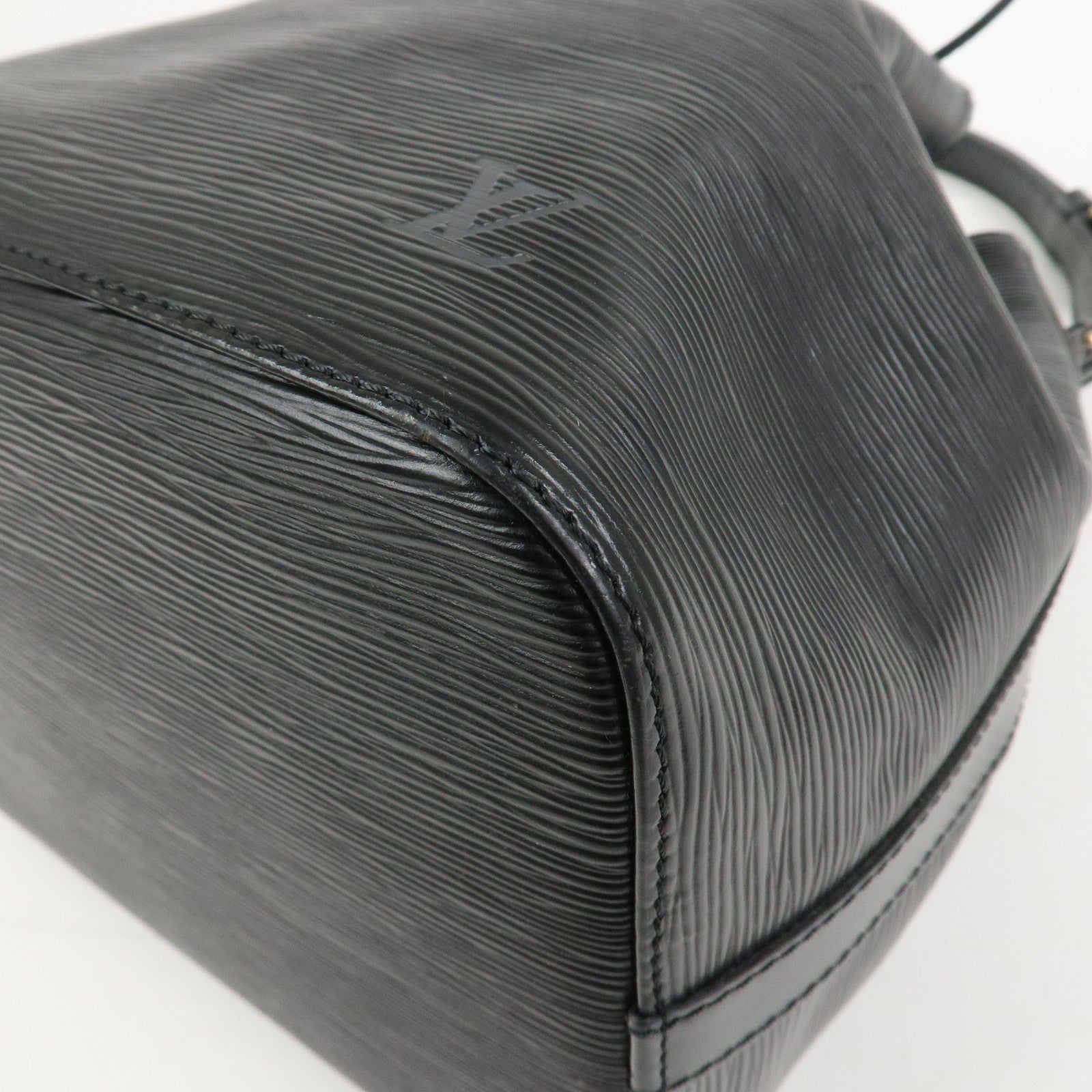 Louis Vuitton Epi Leather Petit Noe Shoulder Bag Noir Black M59012