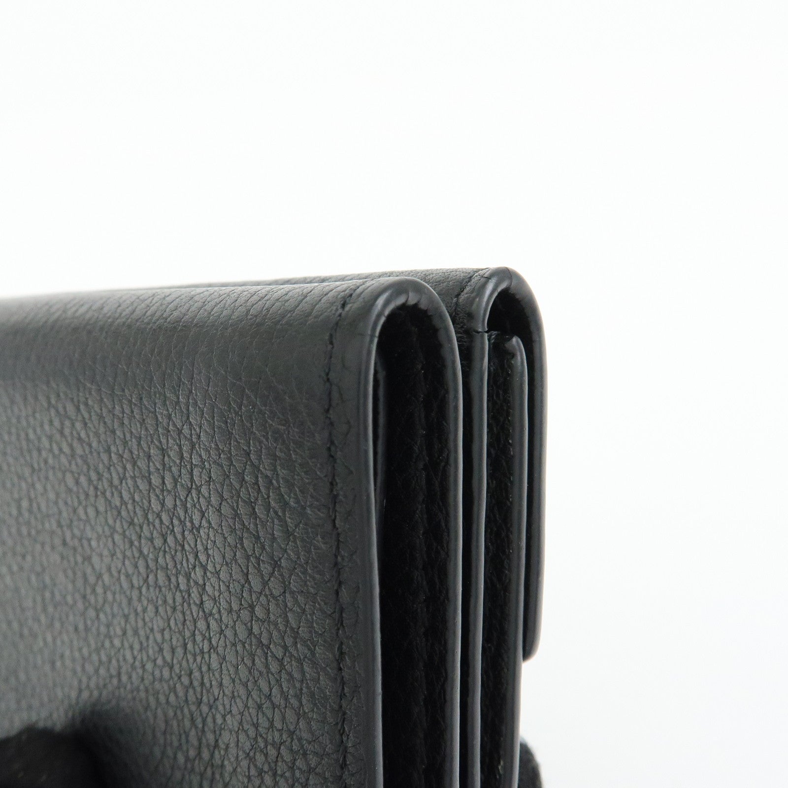Louis Vuitton Portefeuille Lock Mini Compact Wallet Noir M63921