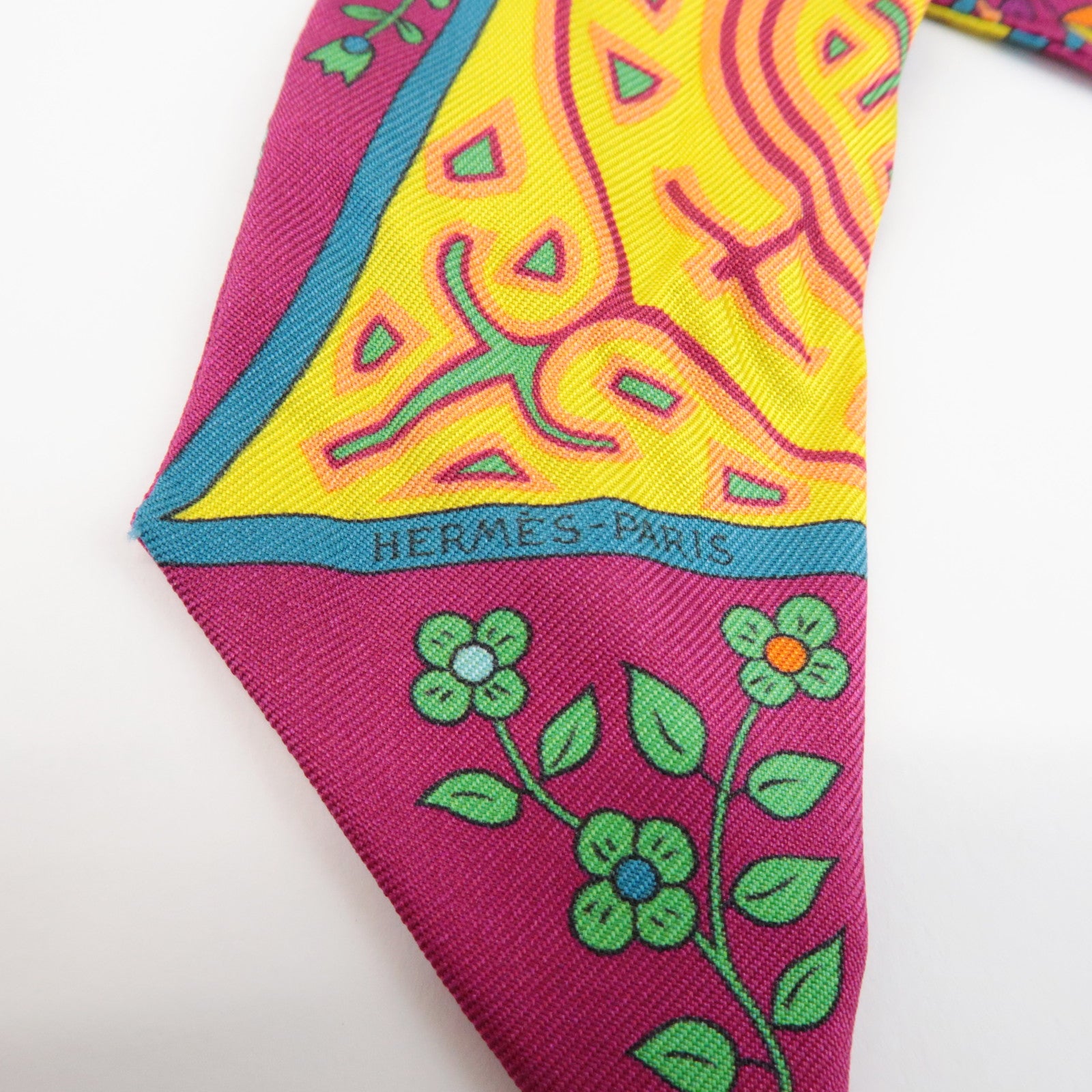 HERMES Twilly 100% Silk Scarf LARBRE DE VIE Flower Print Pink