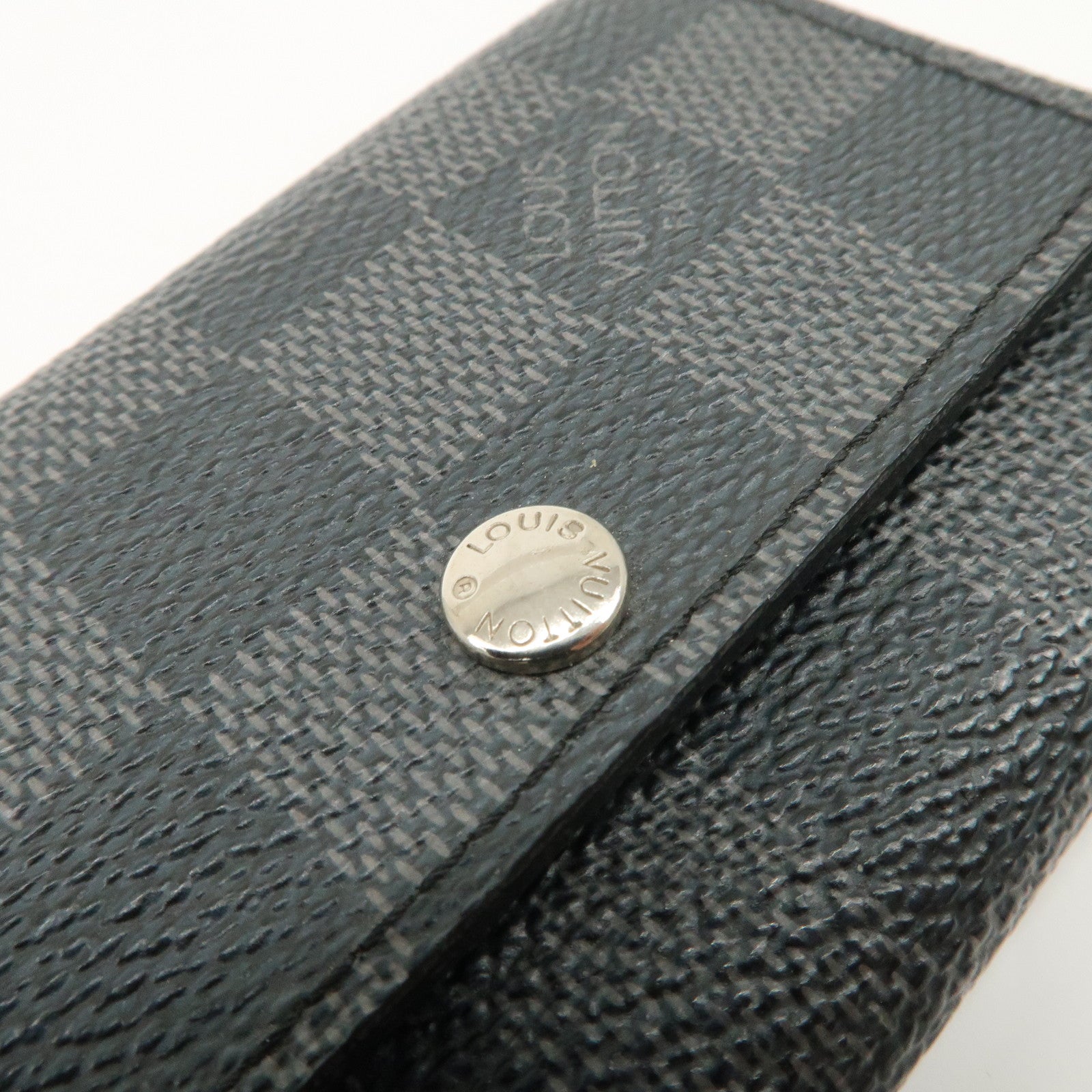 Louis Vuitton Damier Graphite Multicle 6 Key Case Gray N62662 Used