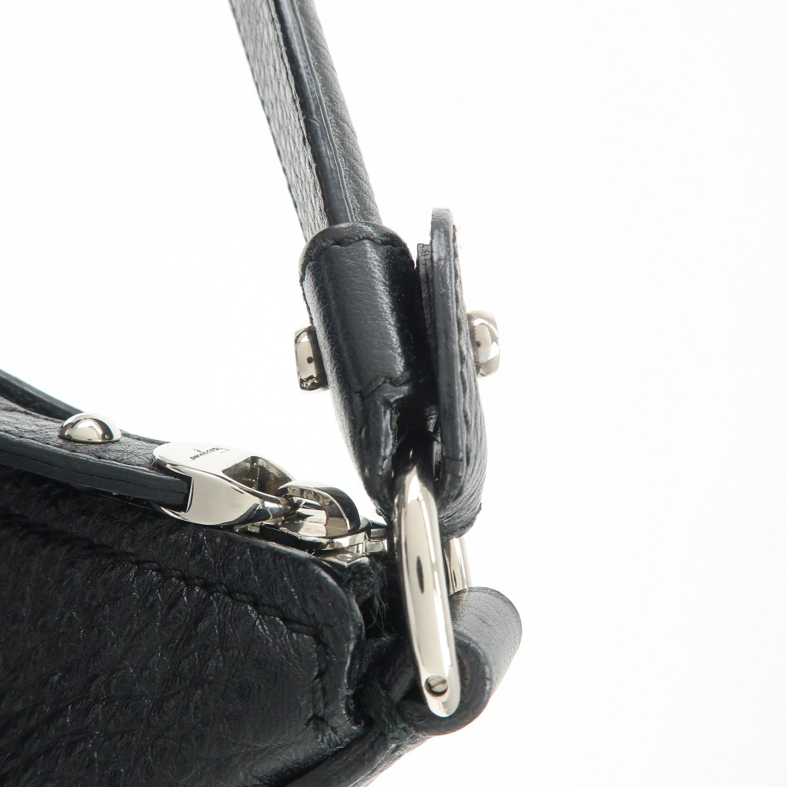 Ferragamo Gancini Leather Shoulder Bag Hand Bag Black Silver HDW