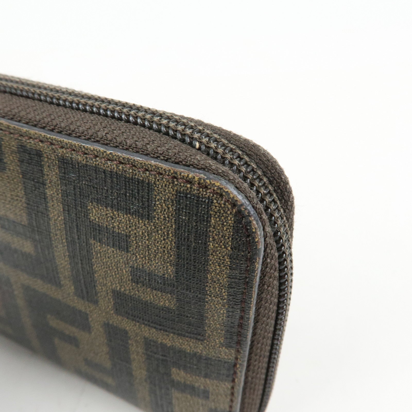FENDI Zucchino Canvas Leather Round Zippy Long Wallet Brown 8M0024