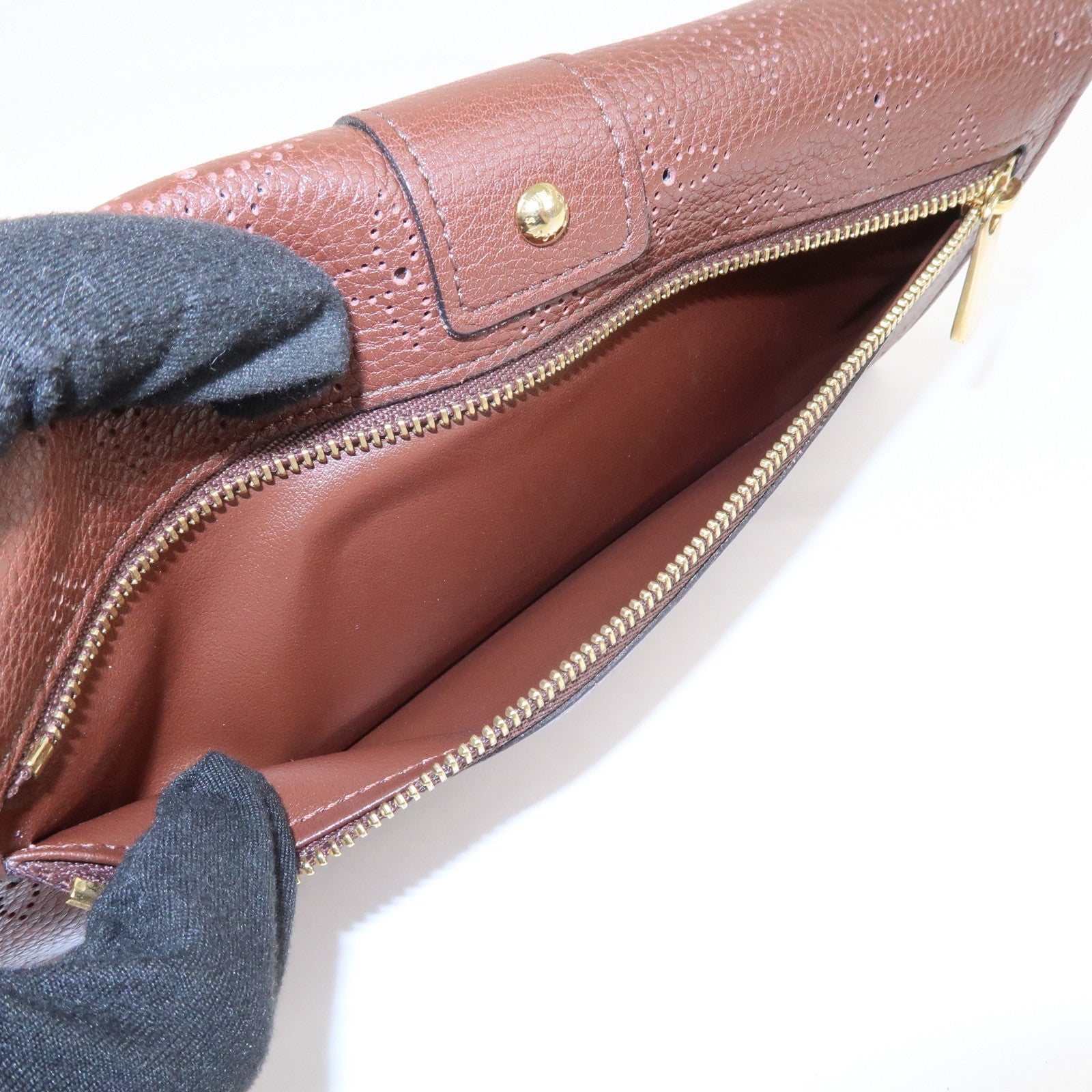 Louis Vuitton Monogram Mahina Portefeuilles Amelia Long Wallet Acajou M58125