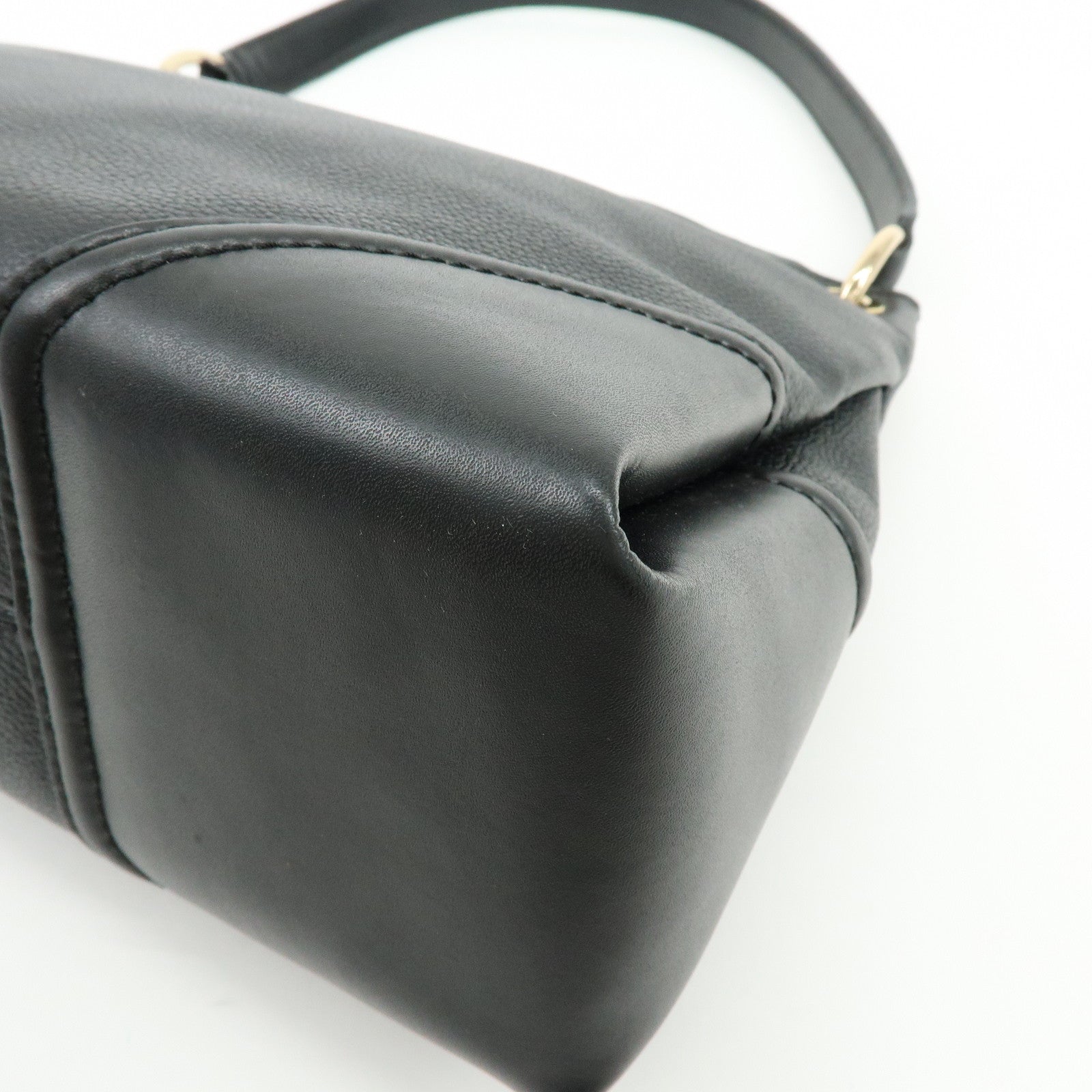 MICHAEL KORS Nicole Leather Shoulder Bag Tote Bag Black