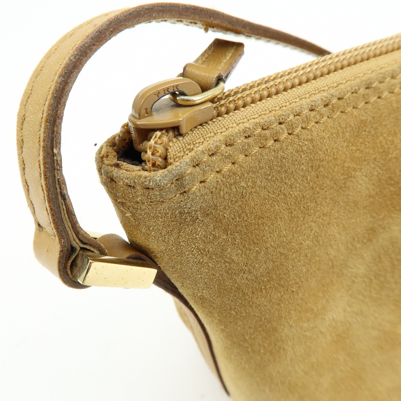 GUCCI Boat Bag Suede Leather Pouch Hand Bag Brown 039.1103