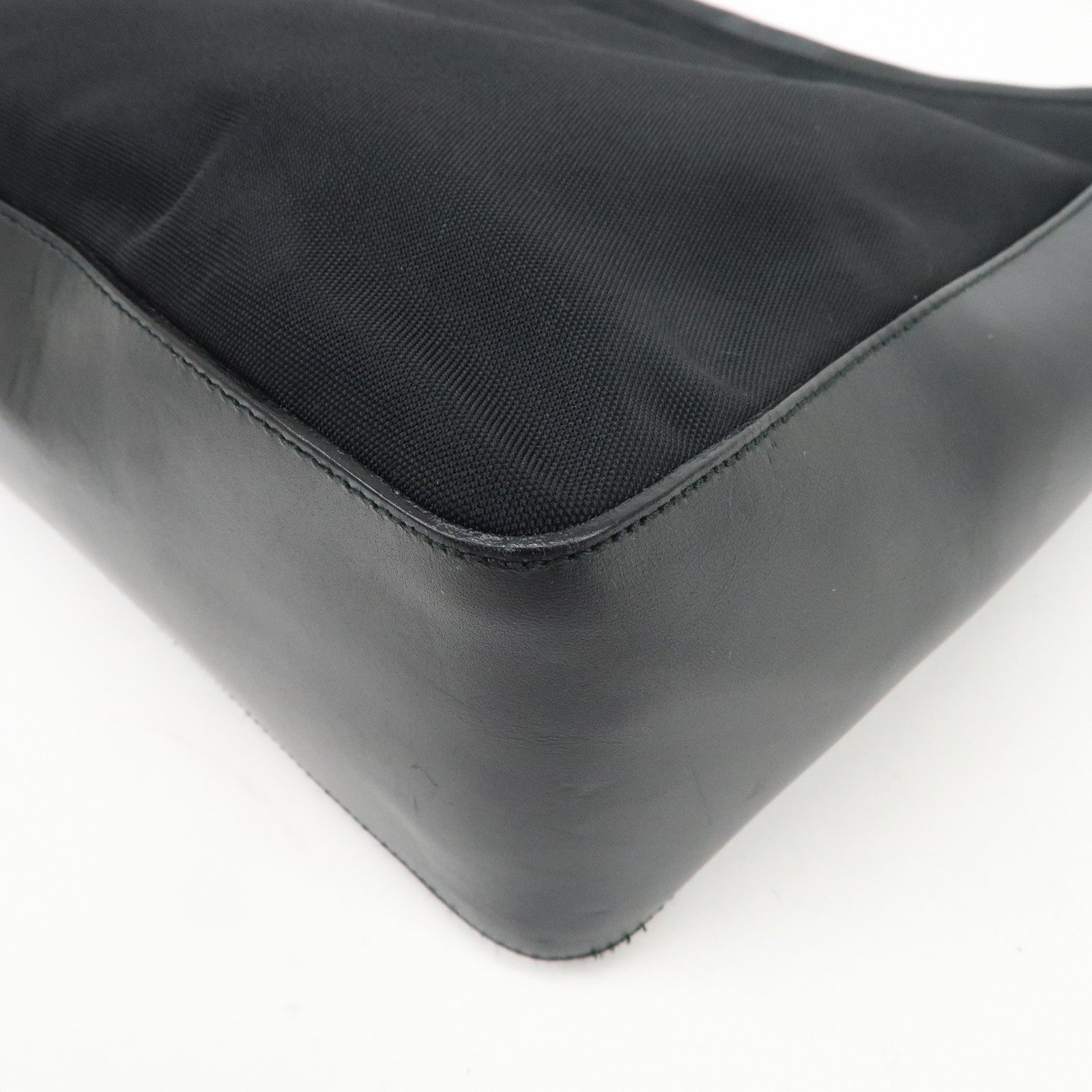 GUCCI Nylon Leather Shoulder Bag Hand Bag Black 001 ・3766