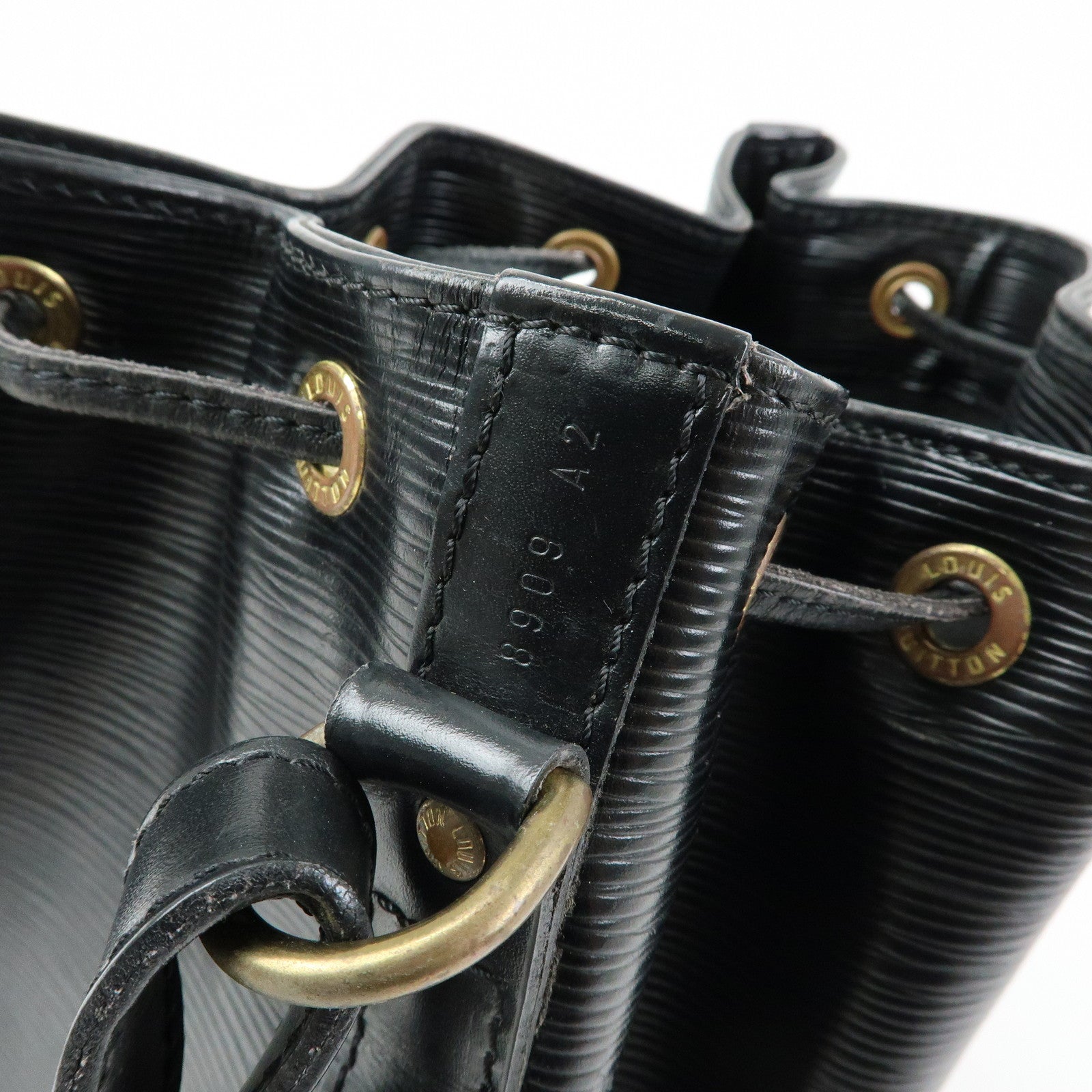 Louis Vuitton Epi Petit Noe Shoulder Bag Noir Black M59012