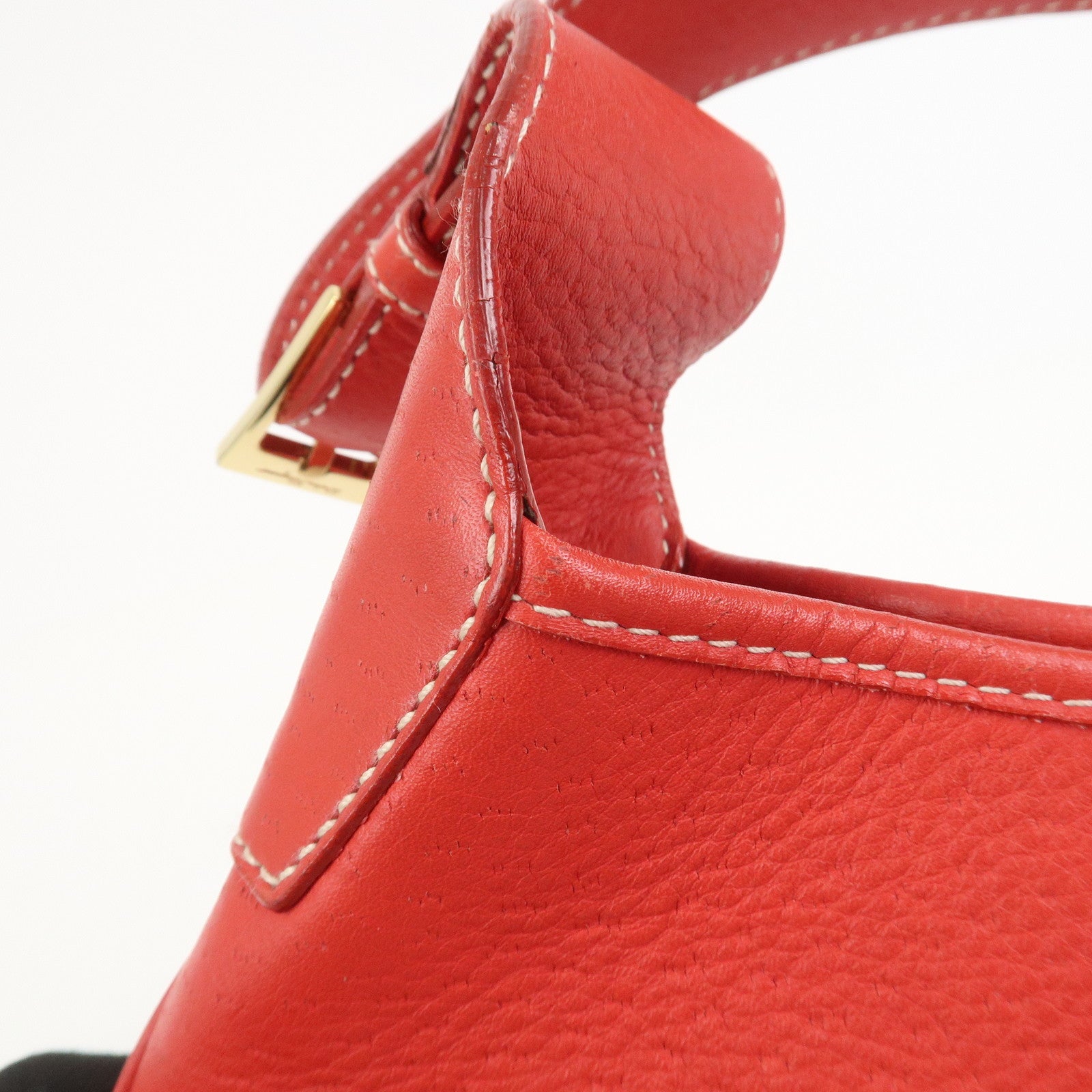 Ferragamo Gancini Leather Shoulder Bag Red