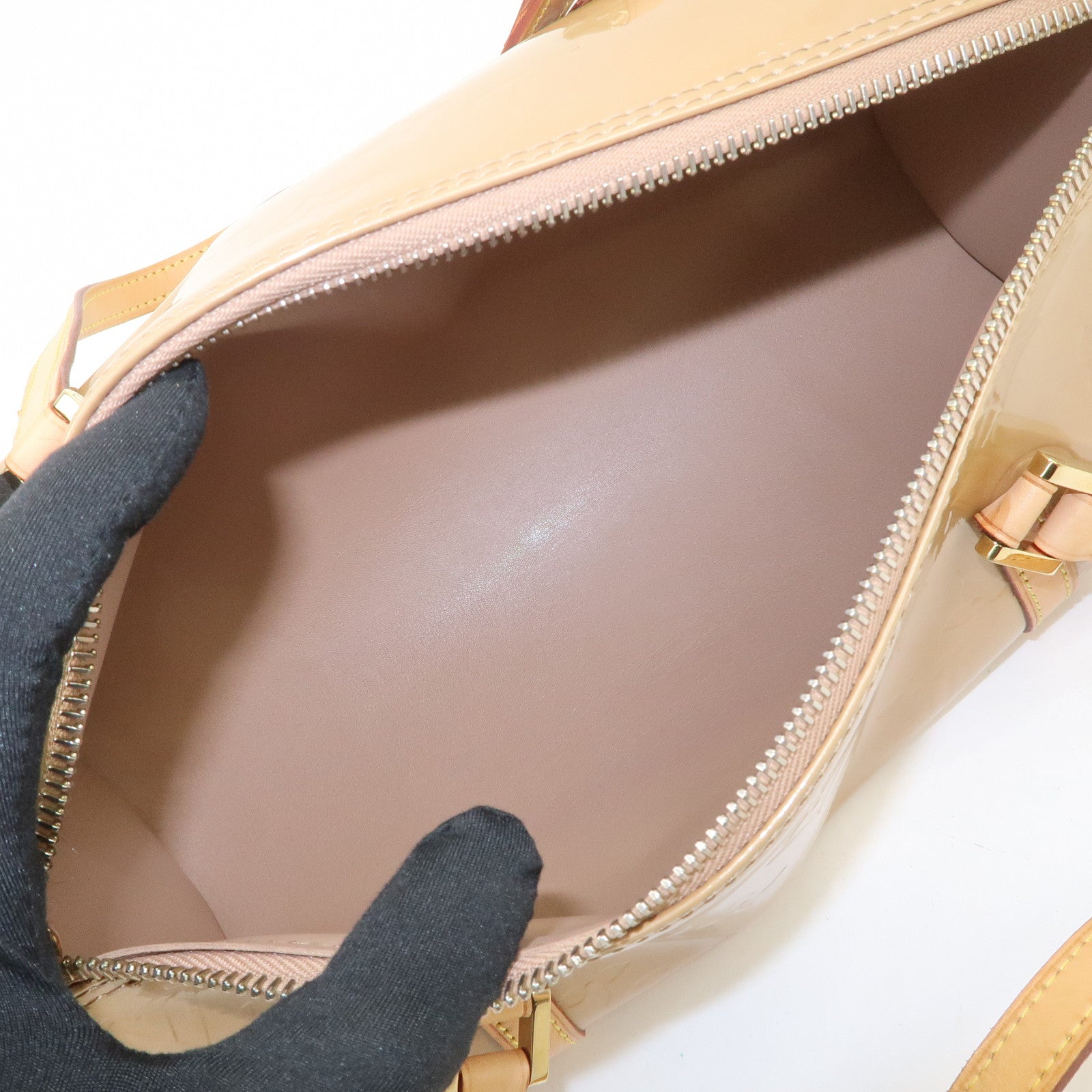 Louis Vuitton Monogram Vernis Bedford Hand Bag Beige M91329 Used