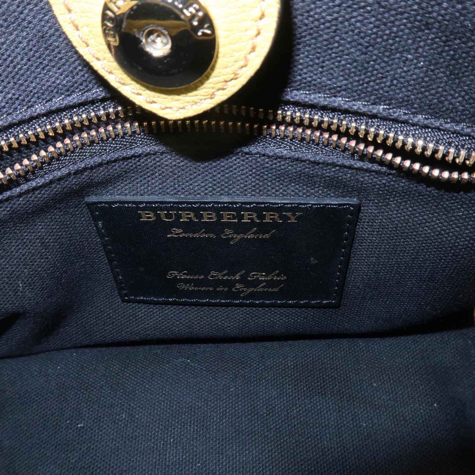 Burberry Banner Bag 2Way Leather Shoulder Hand Bag Nova Check
