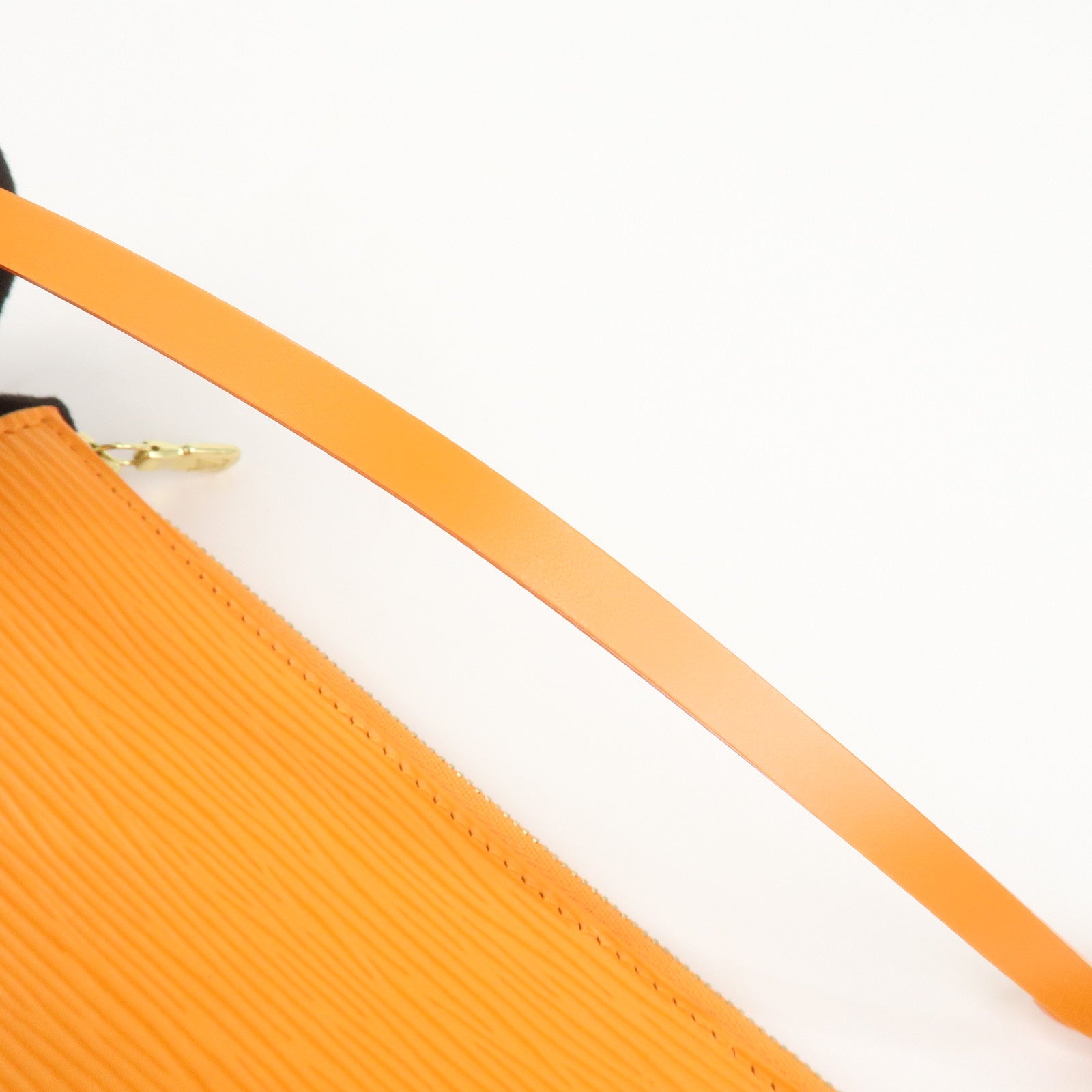 Louis Vuitton Epi Pochette Accessoires Pouch Mandarin M5294H