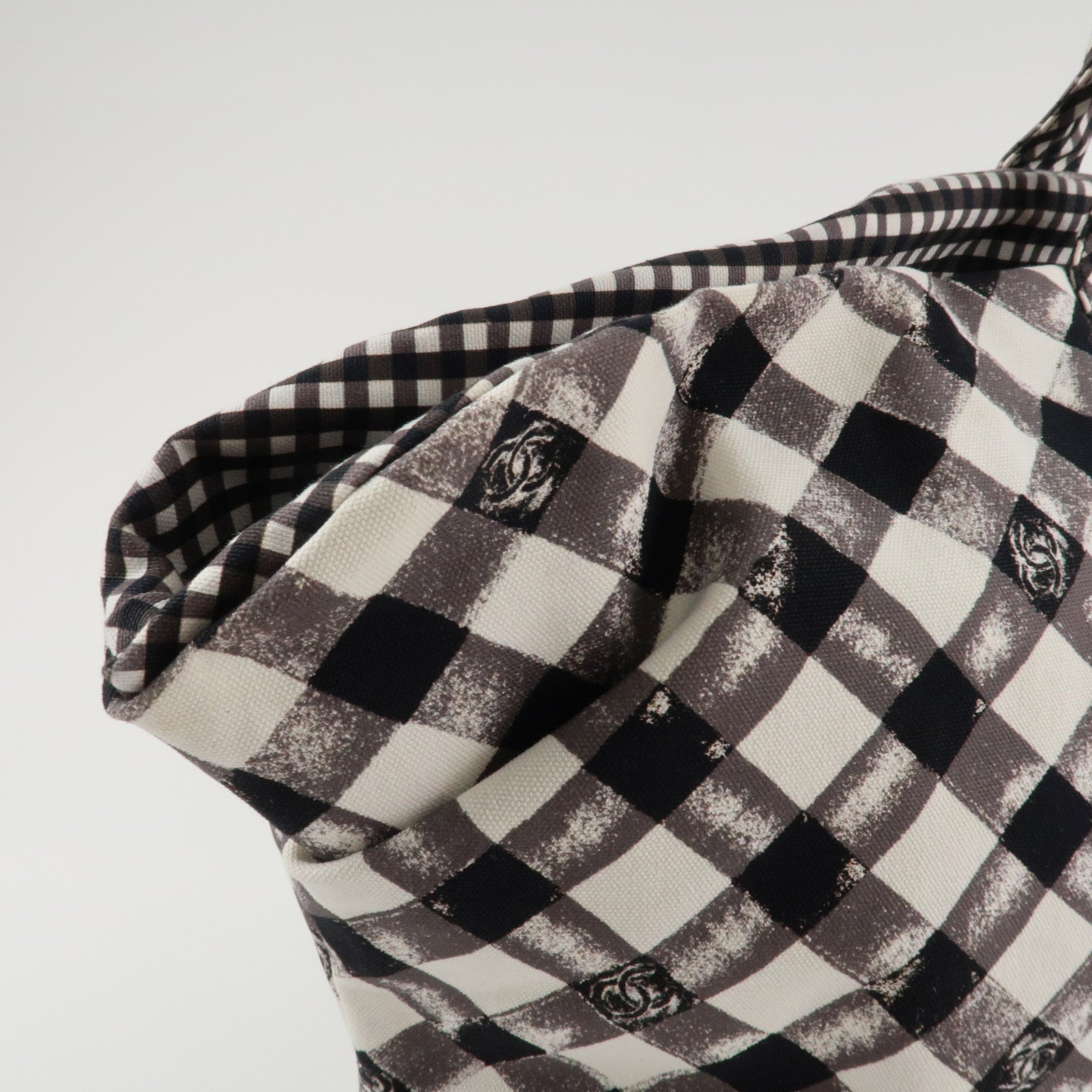 CHANEL Cruise Line COCO Mark Plaid Tote Bag Shoulder Black White Used