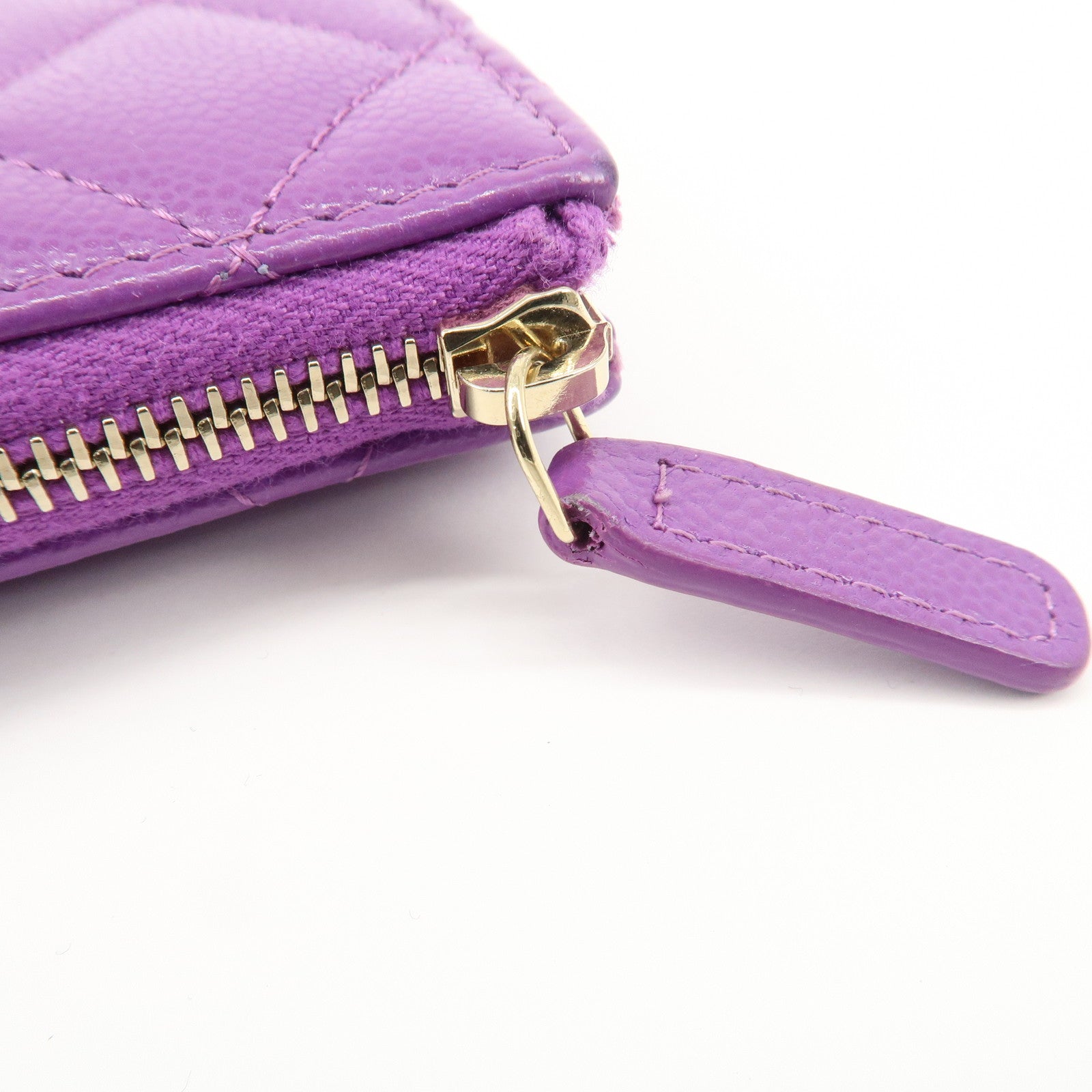 CHANEL Matelasse COCO Mark Caviar Skin Round Zippy Coin Purse Purple Used