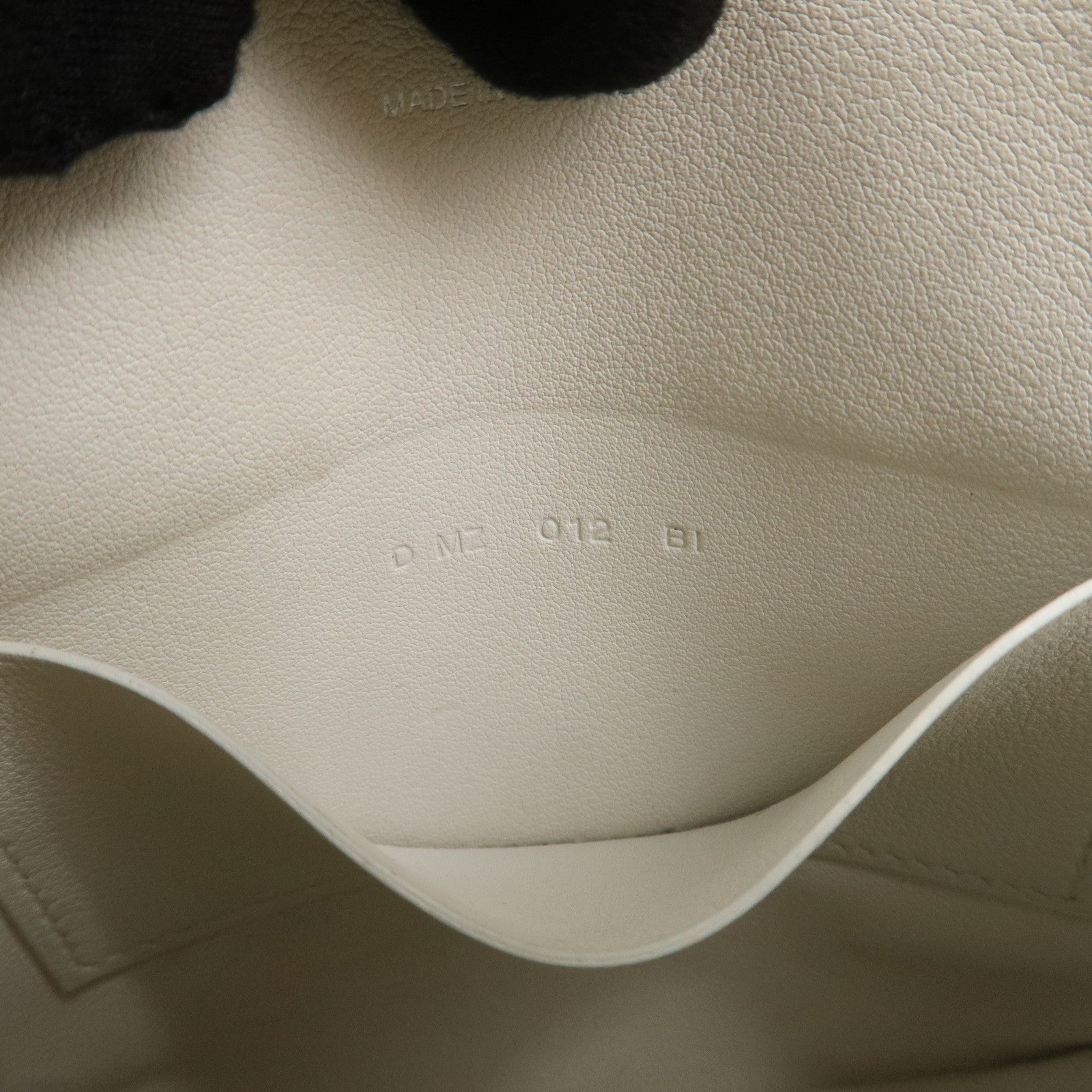 HERMES Carre Calf Skin Pocket Pouch BALADE EN BERLINE Ivory Brown