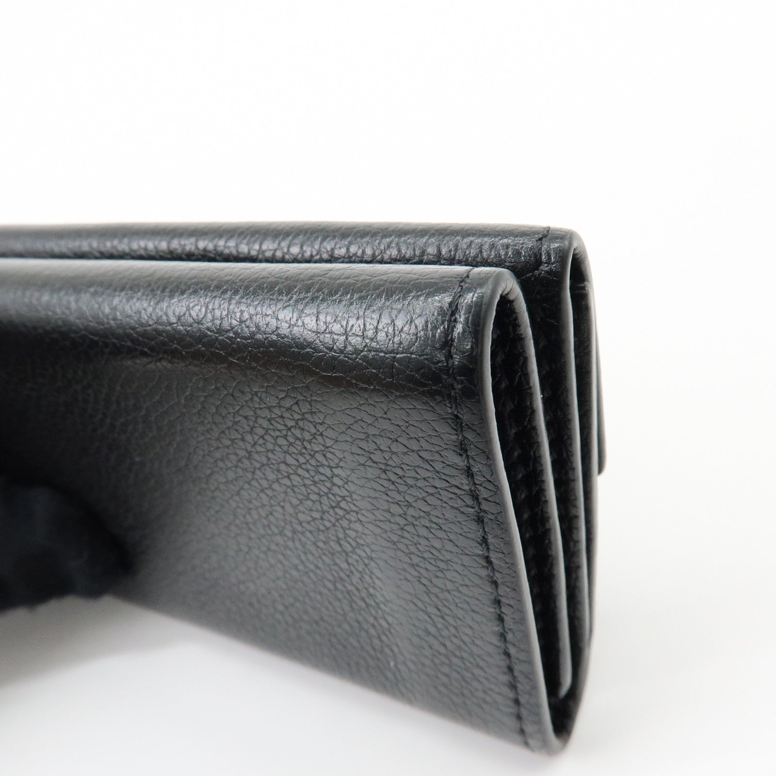 Louis Vuitton Portefeuille Lock Mini Leather Compact Wallet M63921