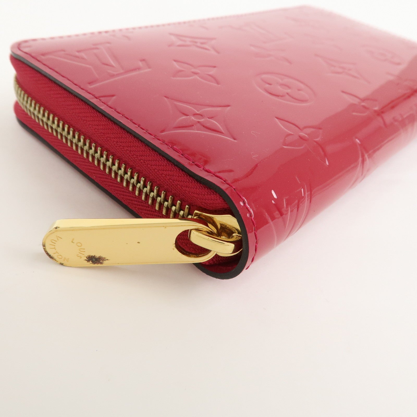 Louis Vuitton Monogram Vernis Round Zippy Wallet Rose Indien M91597