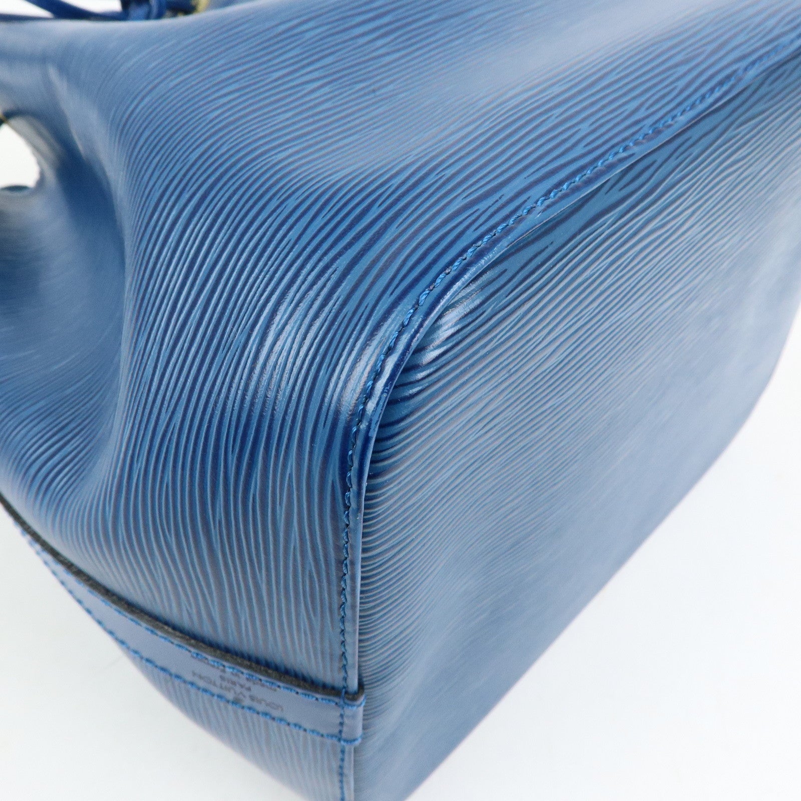 Louis Vuitton Epi Petit Noe Shoulder Bag Toledo Blue M44105