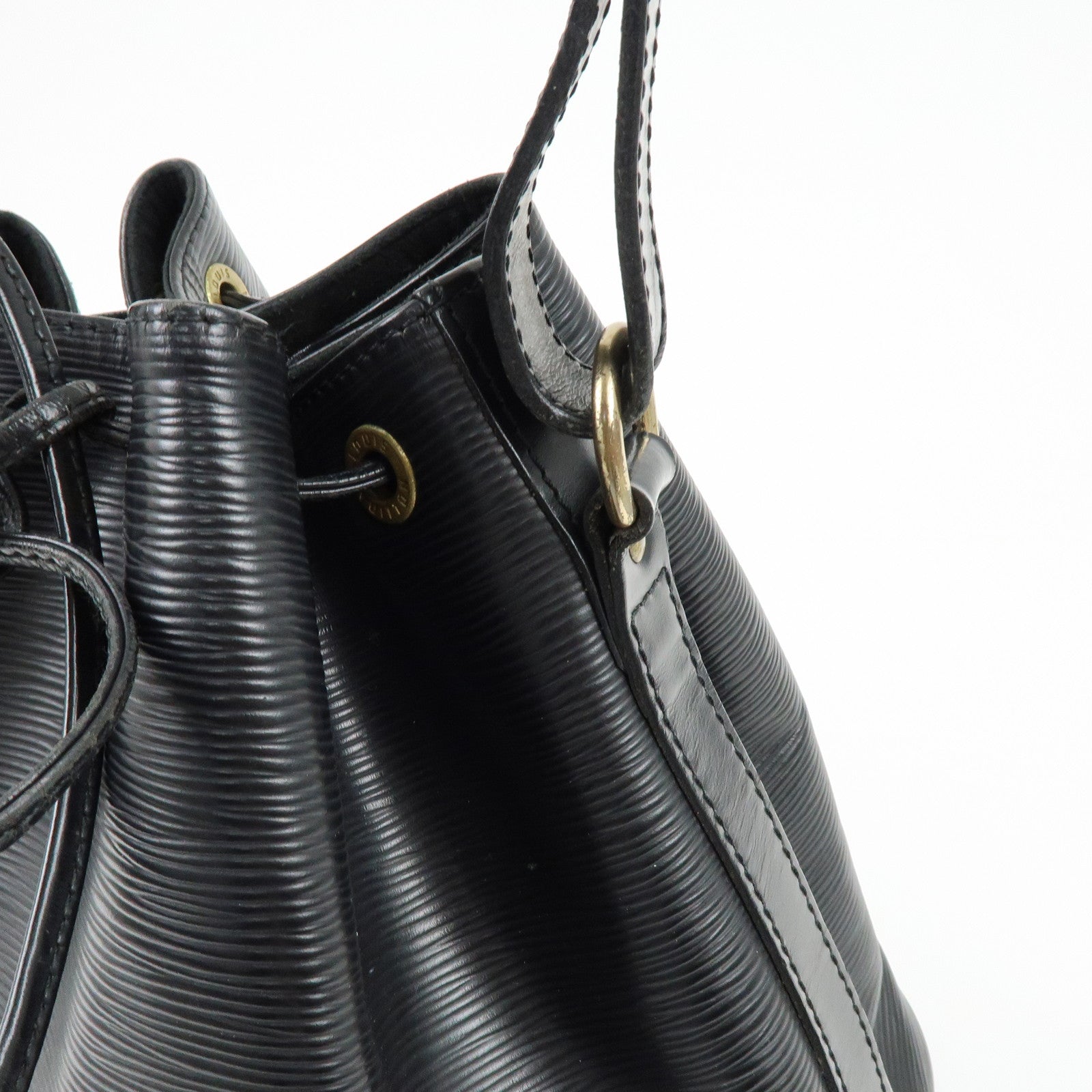 Louis Vuitton Epi Petit Noe Shoulder Bag Noir Black M59012