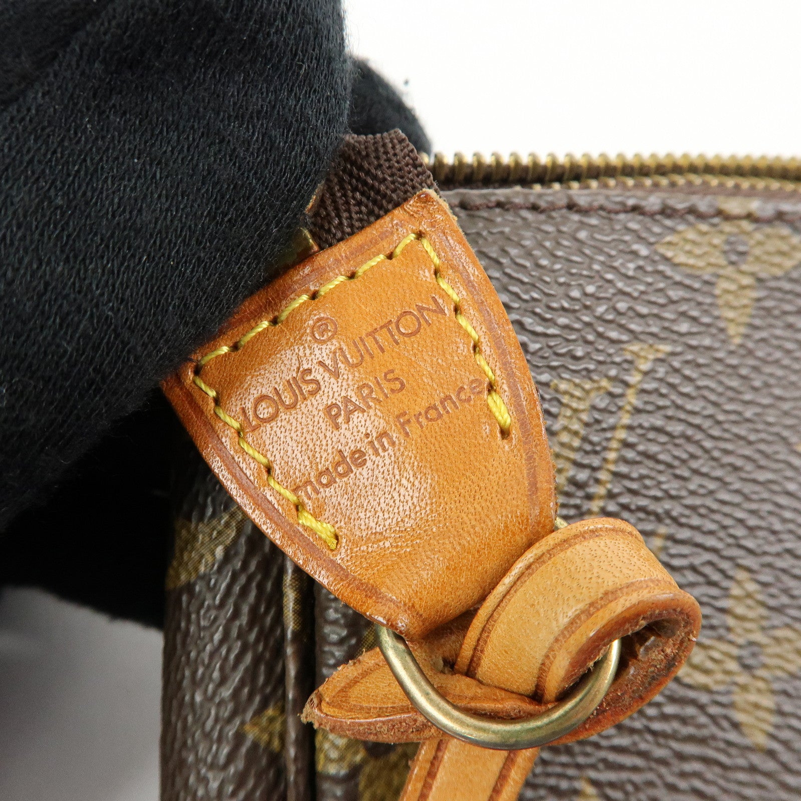 Louis Vuitton Monogram Pochette Accessoires Pouch Hand Bag M51980