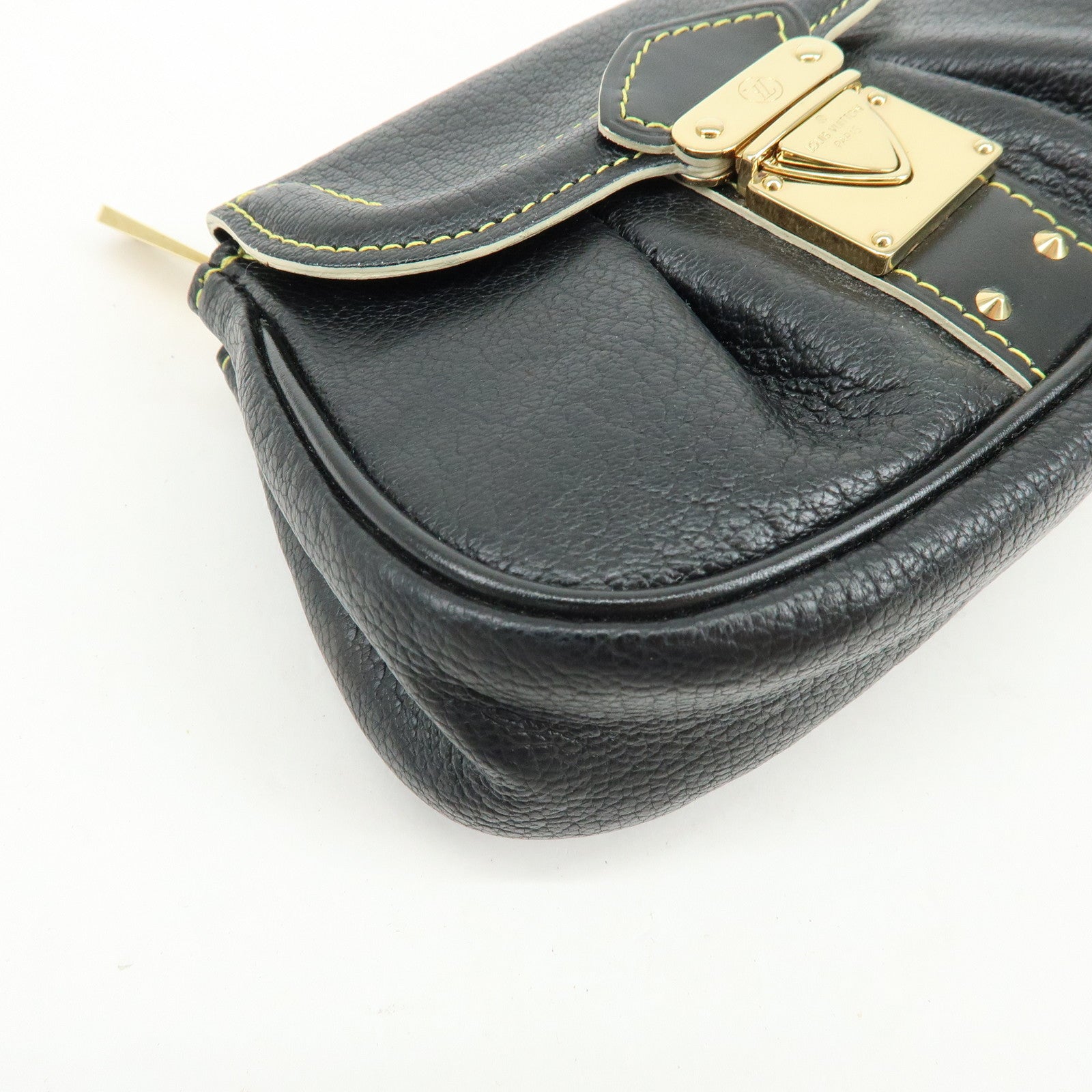 Louis Vuitton Suhari Mignon Leather Pouch Noir Black M91780
